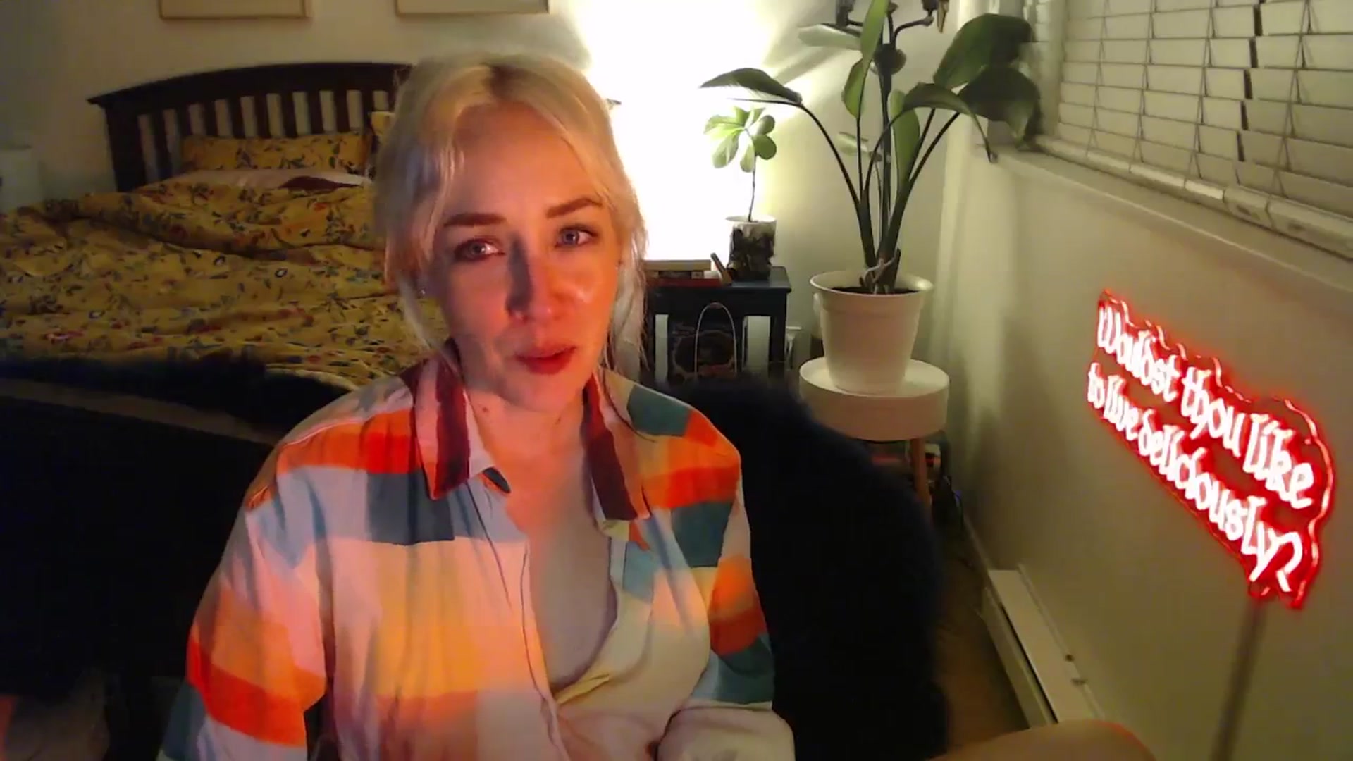 Gallery image thumbnail from NahlaHoney's myfreecams stream on, 02/14/2025, 04:28 image 8 of 20