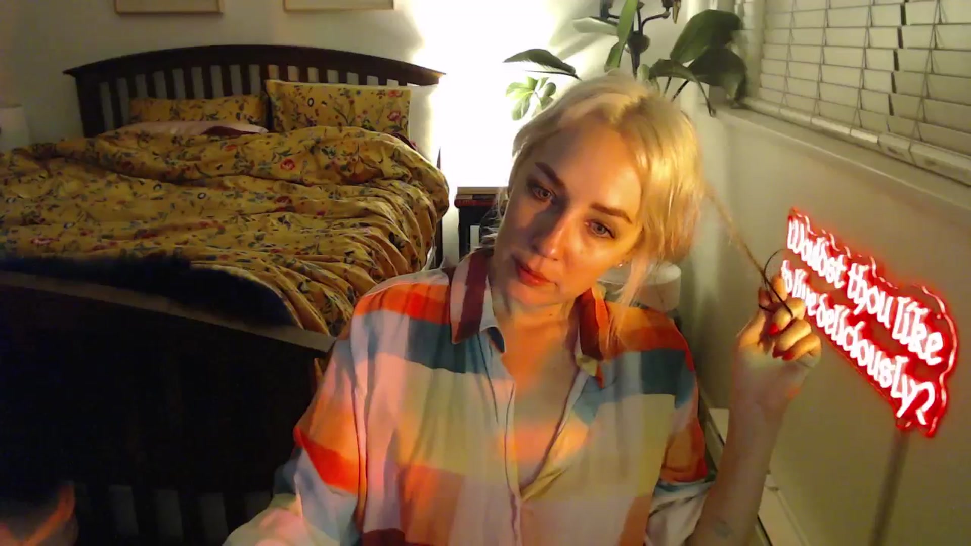 Gallery image thumbnail from NahlaHoney's myfreecams stream on, 02/14/2025, 04:28 image 13 of 20