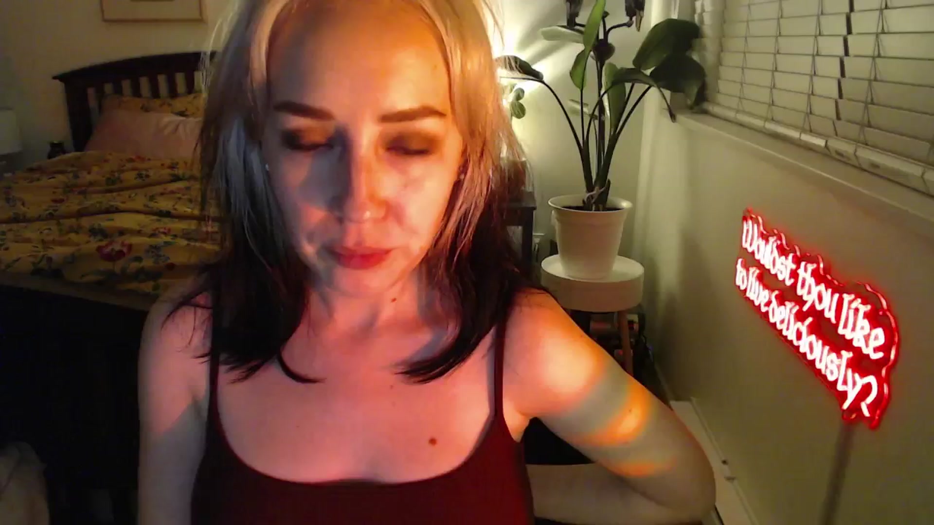 Gallery image thumbnail from NahlaHoney's myfreecams stream on, 02/17/2025, 04:21 image 17 of 20