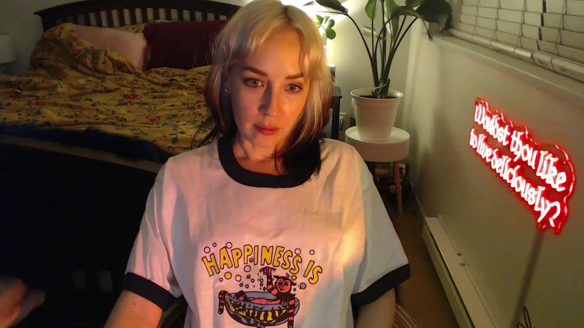 Gallery image thumbnail from NahlaHoney's myfreecams stream on, 02/20/2025, 04:45 image 10 of 20