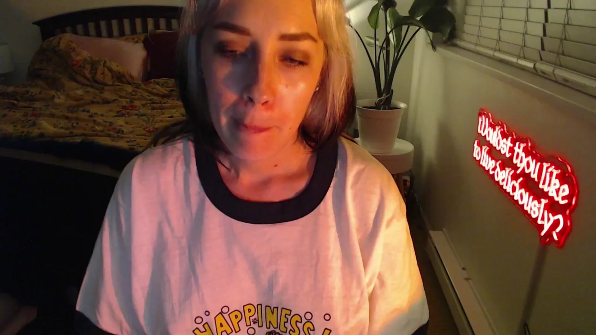 Gallery image thumbnail from NahlaHoney's myfreecams stream on, 02/20/2025, 04:45 image 19 of 20