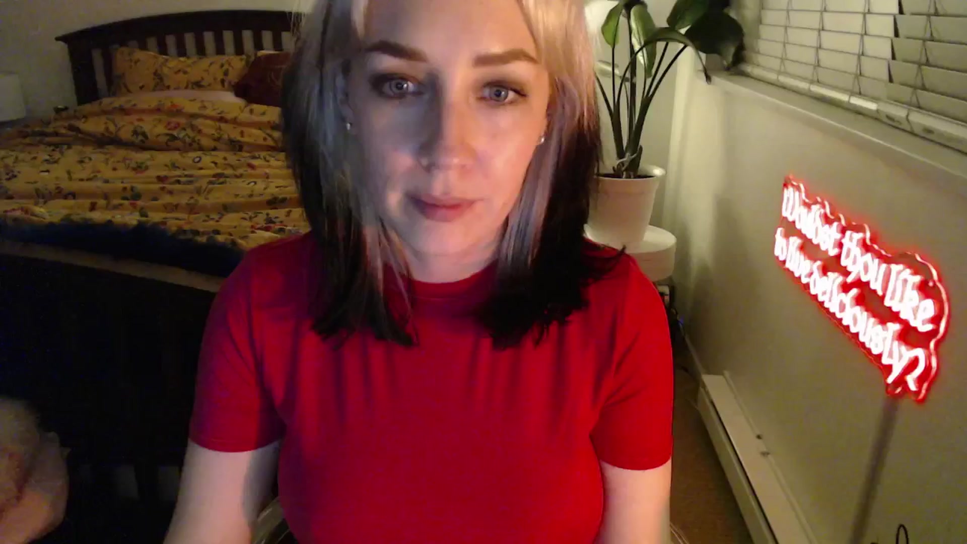 Gallery image thumbnail from NahlaHoney's myfreecams stream on, 02/24/2025, 04:33 image 1 of 20
