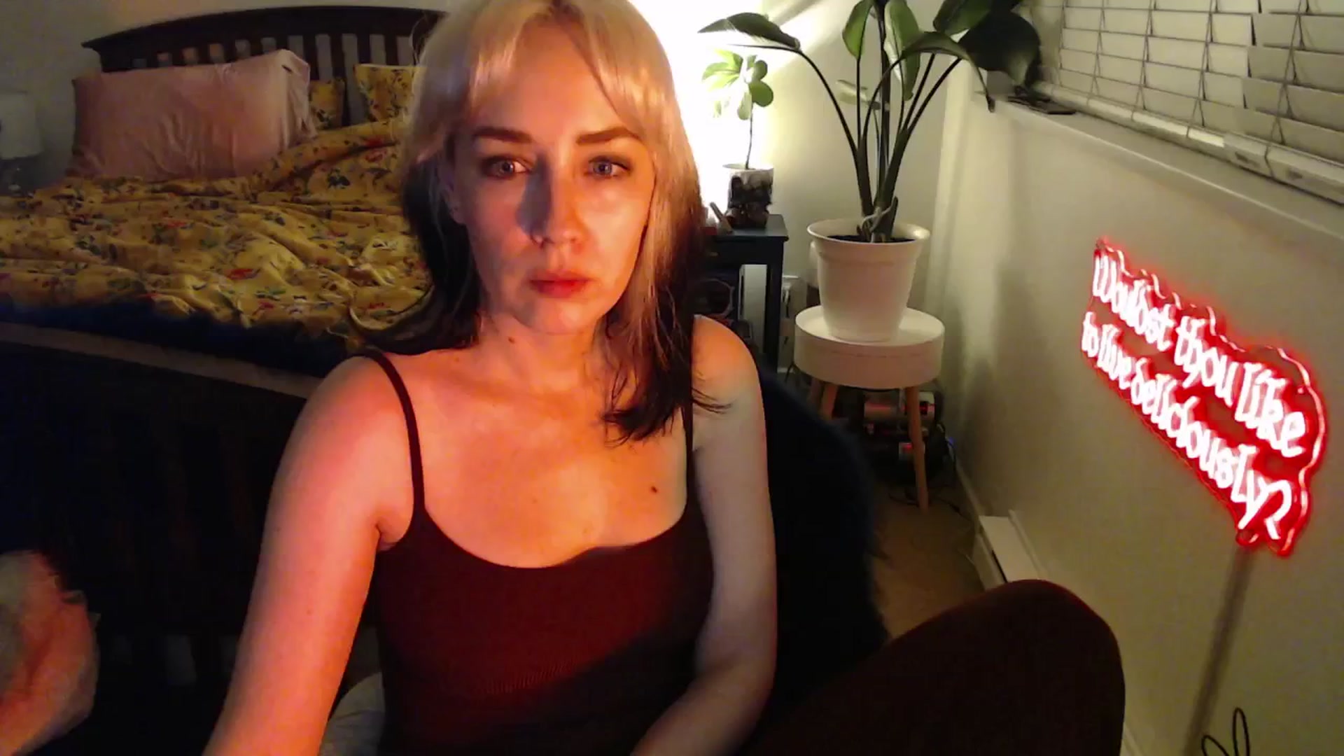 Gallery image thumbnail from NahlaHoney's myfreecams stream on, 02/26/2025, 05:06 image 1 of 20