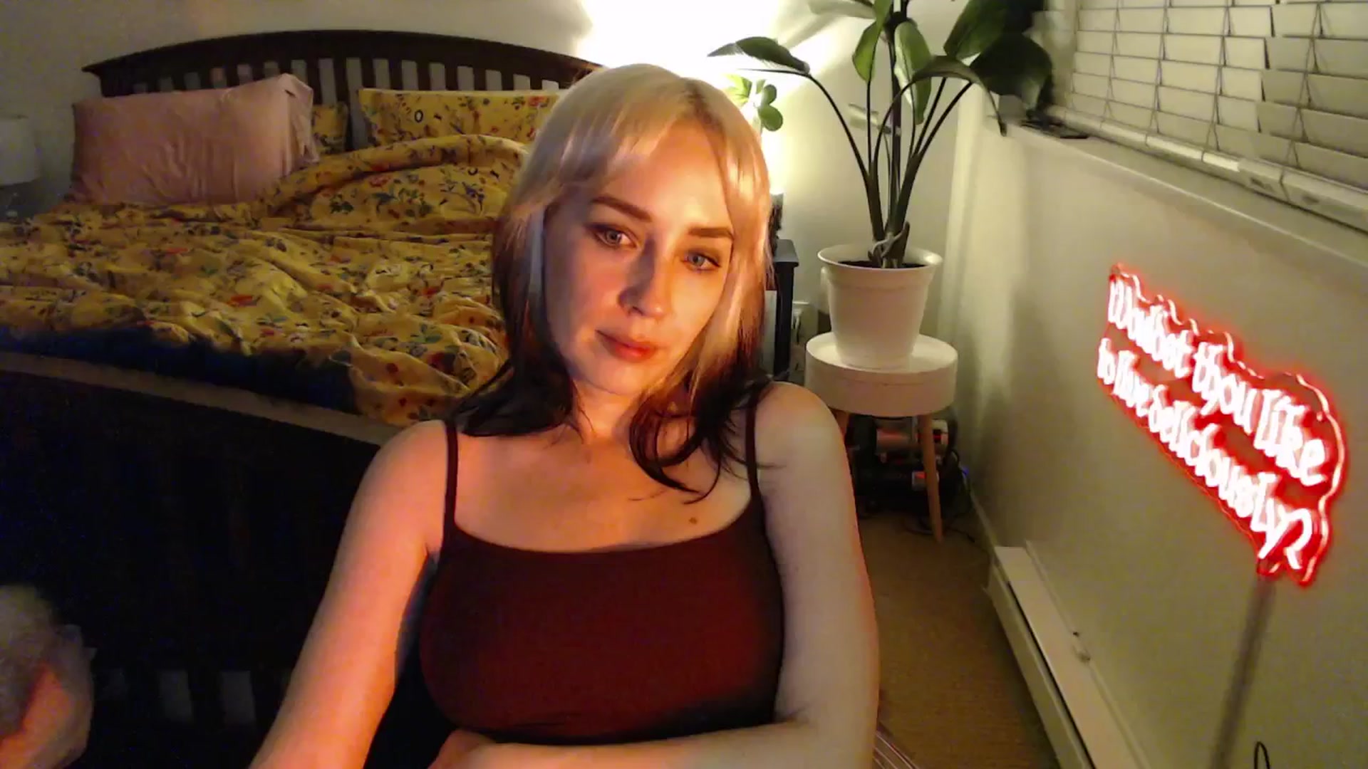 Gallery image thumbnail from NahlaHoney's myfreecams stream on, 02/26/2025, 05:06 image 15 of 20