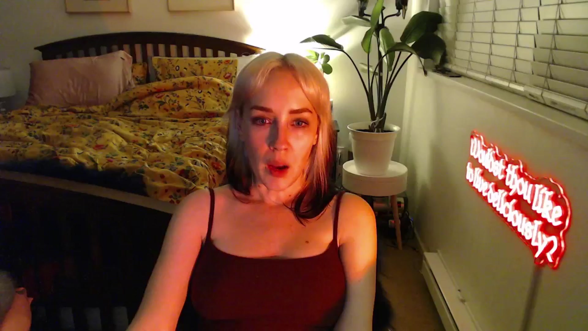 Gallery image thumbnail from NahlaHoney's myfreecams stream on, 02/26/2025, 05:06 image 20 of 20