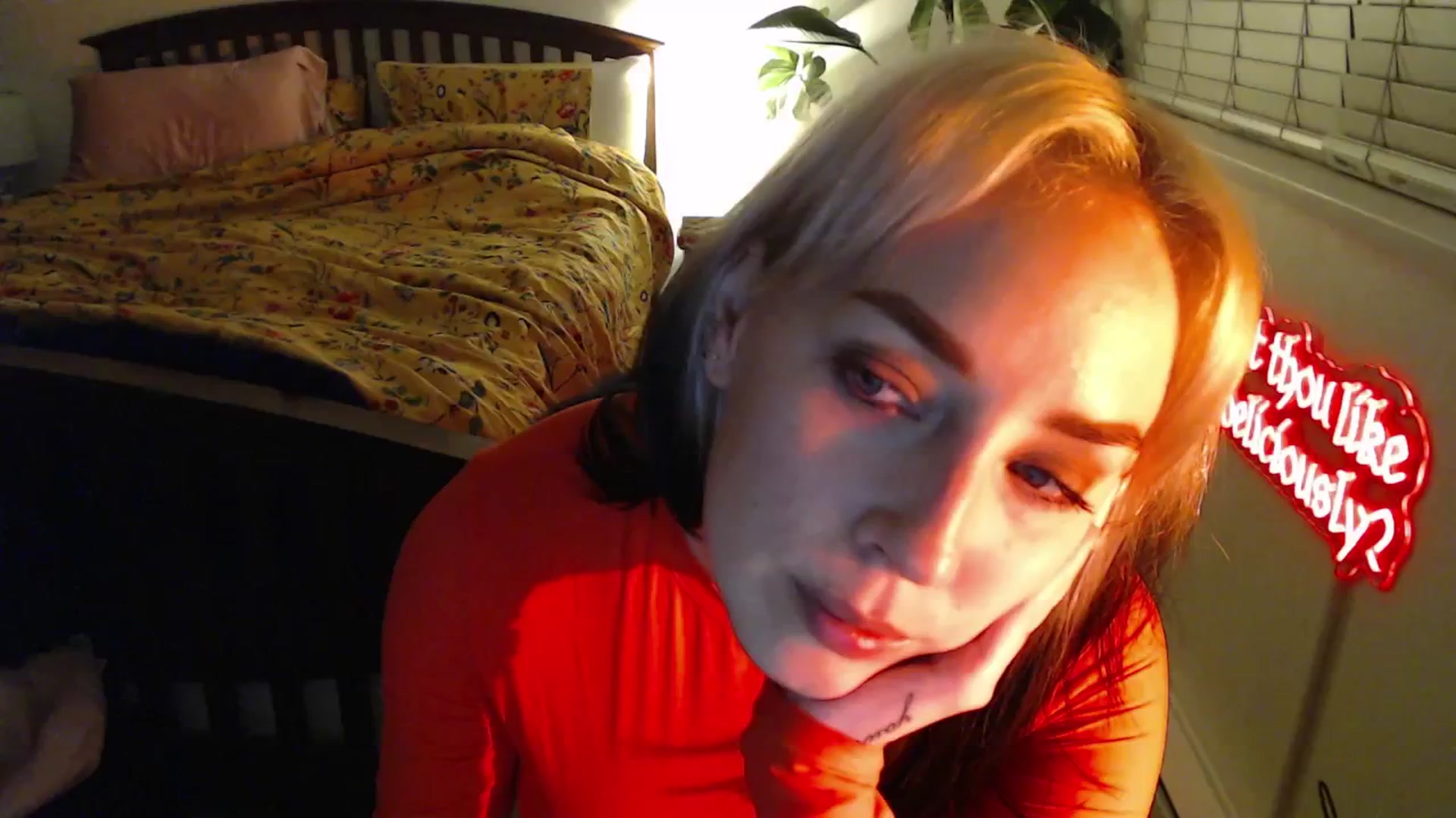 Gallery image thumbnail from NahlaHoney's myfreecams stream on, 02/27/2025, 05:05 image 13 of 20