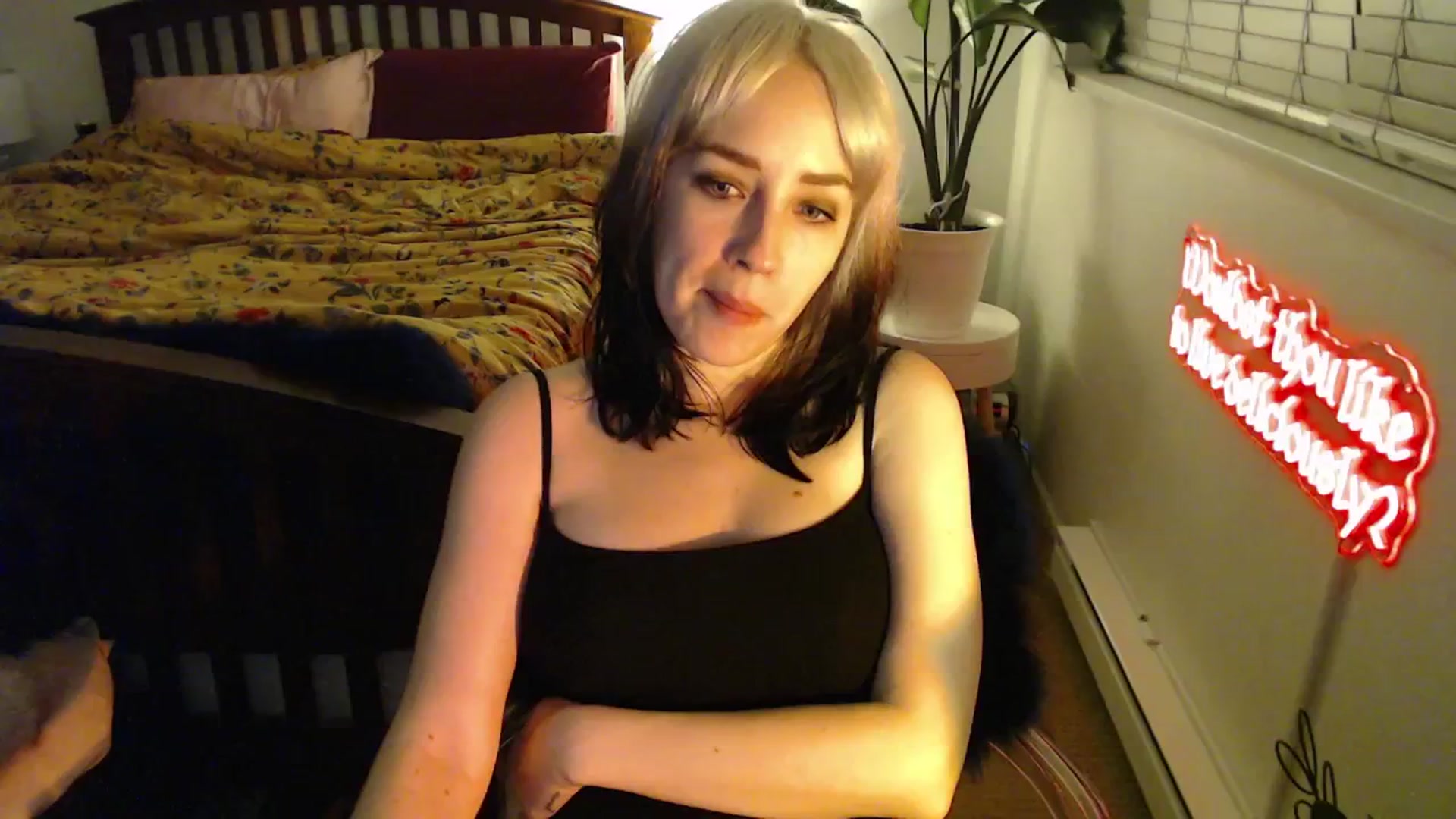 Gallery image thumbnail from NahlaHoney's myfreecams stream on, 03/05/2025, 04:52 image 10 of 20