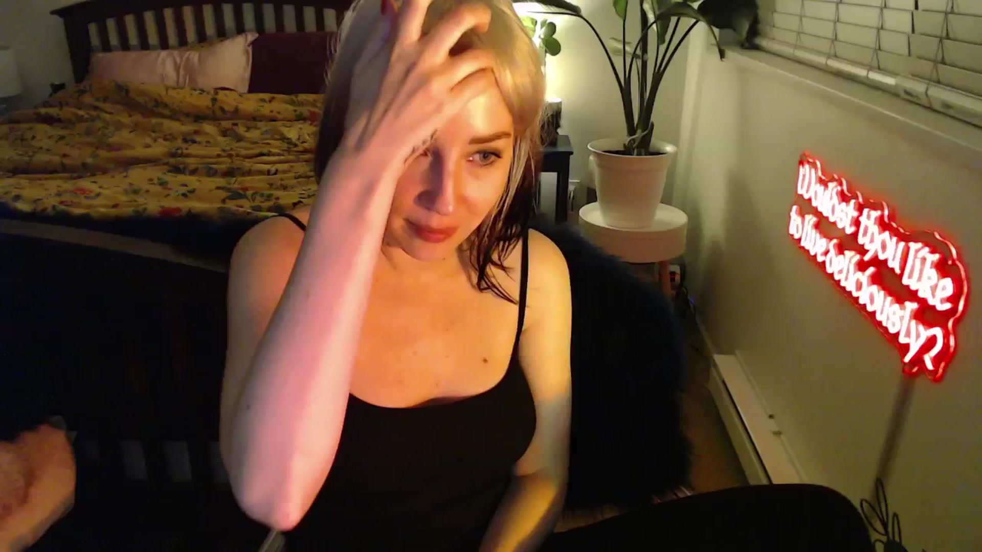 Gallery image thumbnail from NahlaHoney's myfreecams stream on, 03/05/2025, 04:52 image 9 of 20