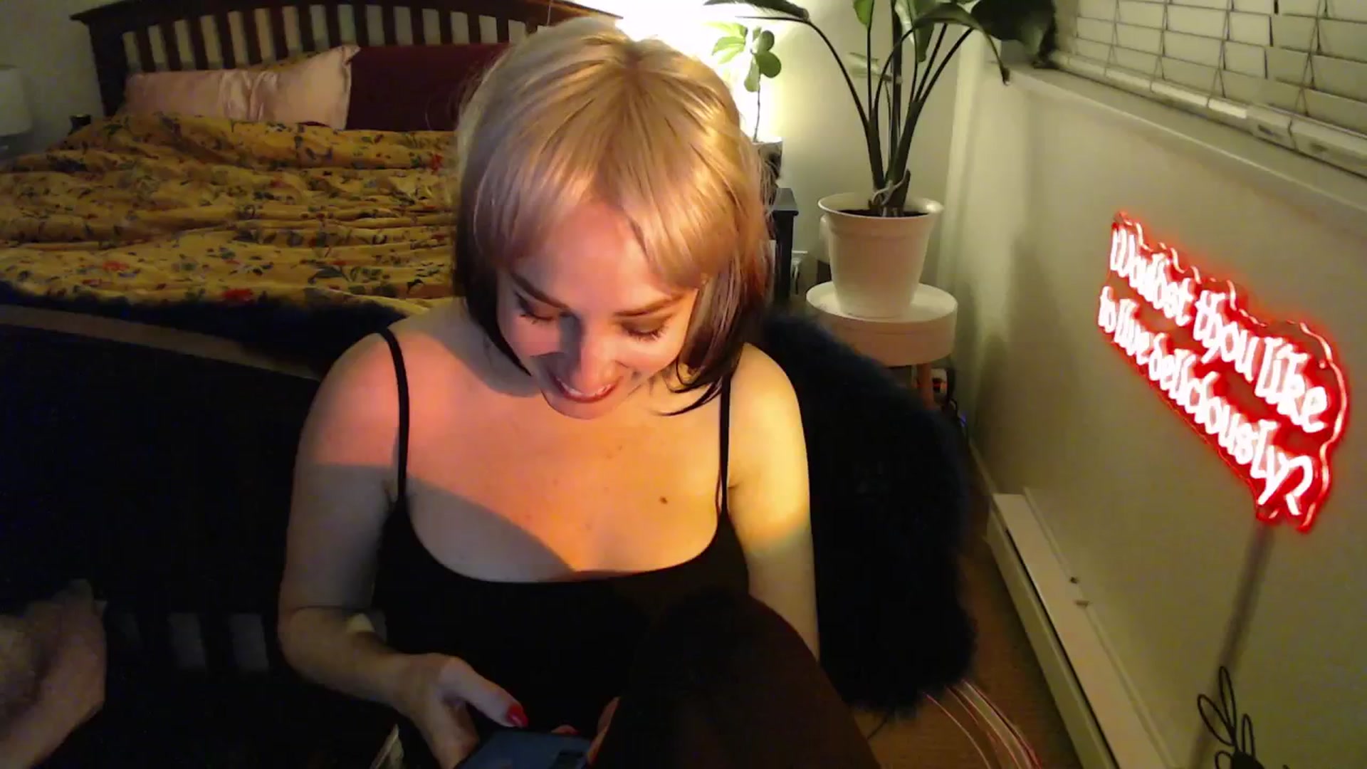 Gallery image thumbnail from NahlaHoney's myfreecams stream on, 03/05/2025, 04:52 image 12 of 20