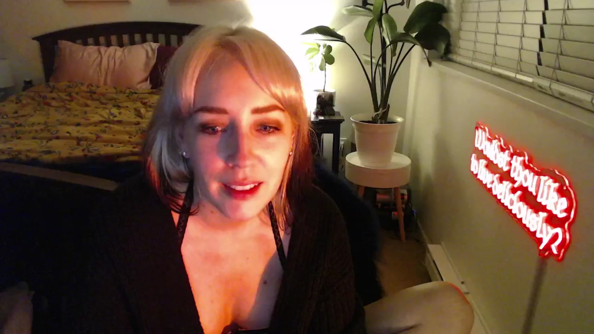 Gallery image thumbnail from NahlaHoney's myfreecams stream on, 03/07/2025, 06:13 image 18 of 20