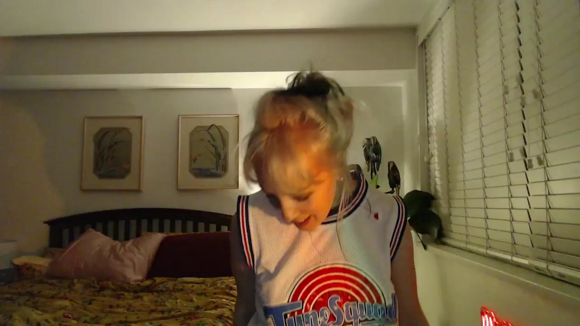 Gallery image thumbnail from NahlaHoney's myfreecams stream on, 03/08/2025, 04:04 image 15 of 20