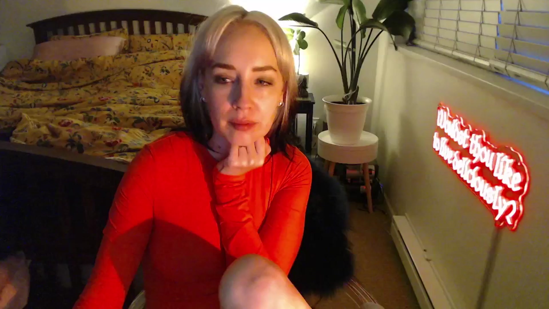 Gallery image thumbnail from NahlaHoney's myfreecams stream on, 03/11/2025, 02:27 image 15 of 20