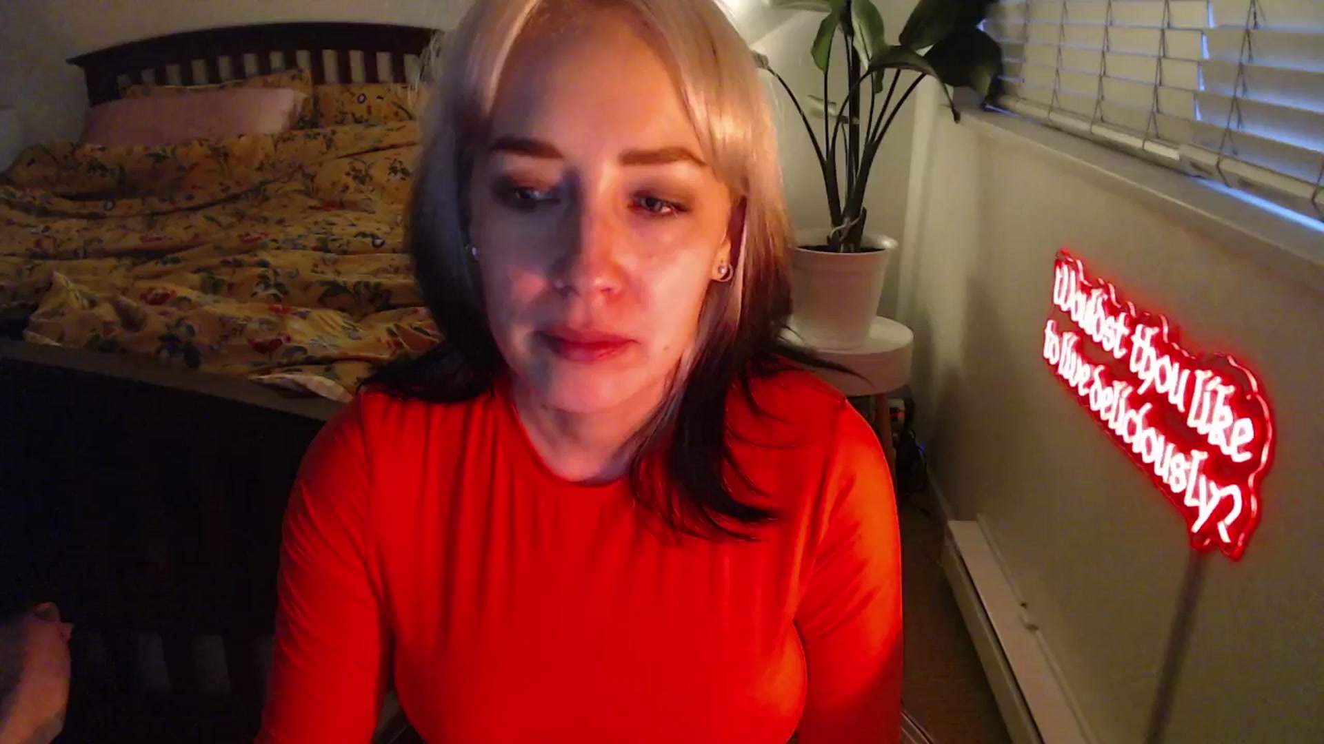 Gallery image thumbnail from NahlaHoney's myfreecams stream on, 03/11/2025, 02:27 image 5 of 20
