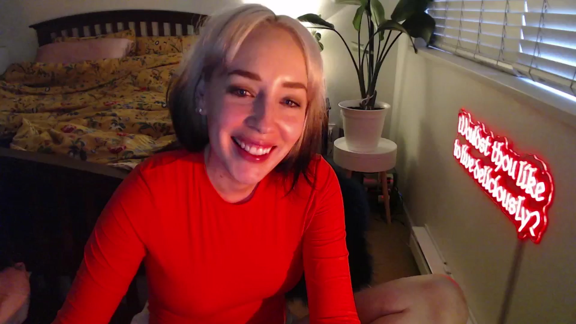 Gallery image thumbnail from NahlaHoney's myfreecams stream on, 03/11/2025, 02:27 image 2 of 20