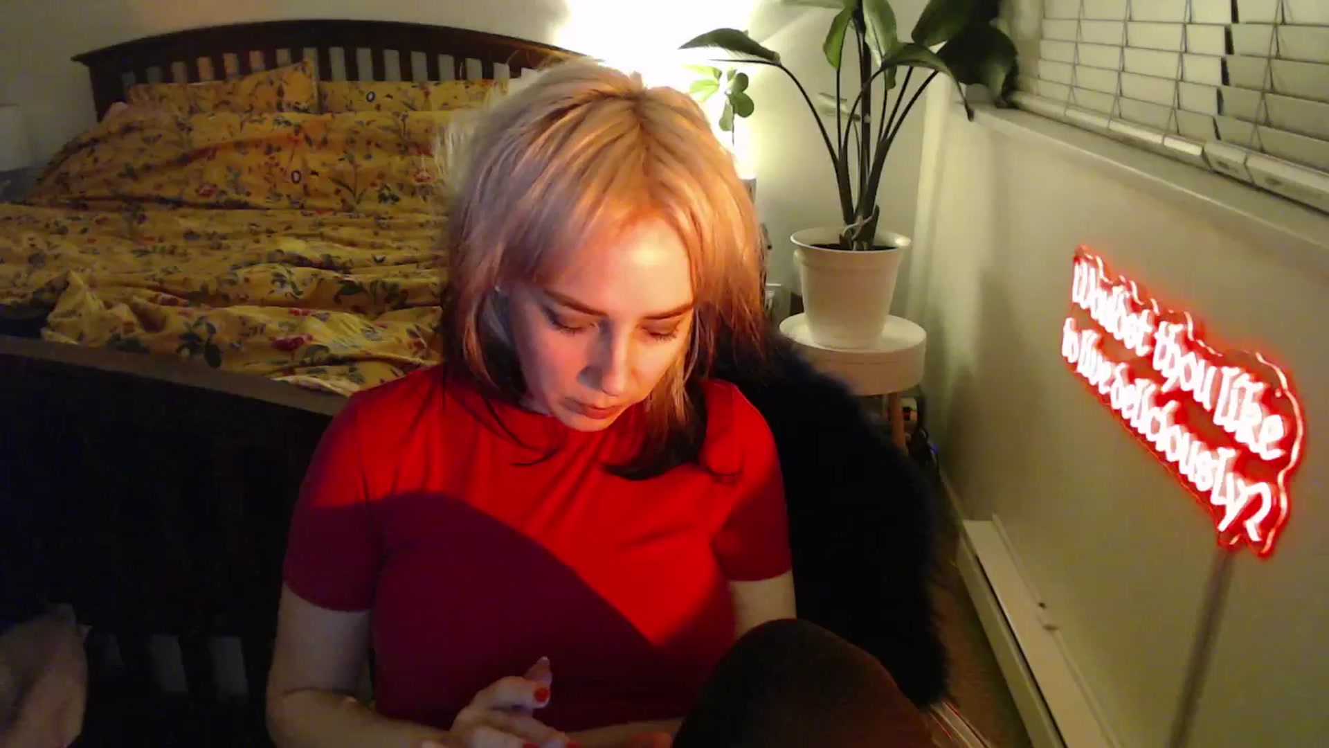 Gallery image thumbnail from NahlaHoney's myfreecams stream on, 03/12/2025, 03:06 image 15 of 20