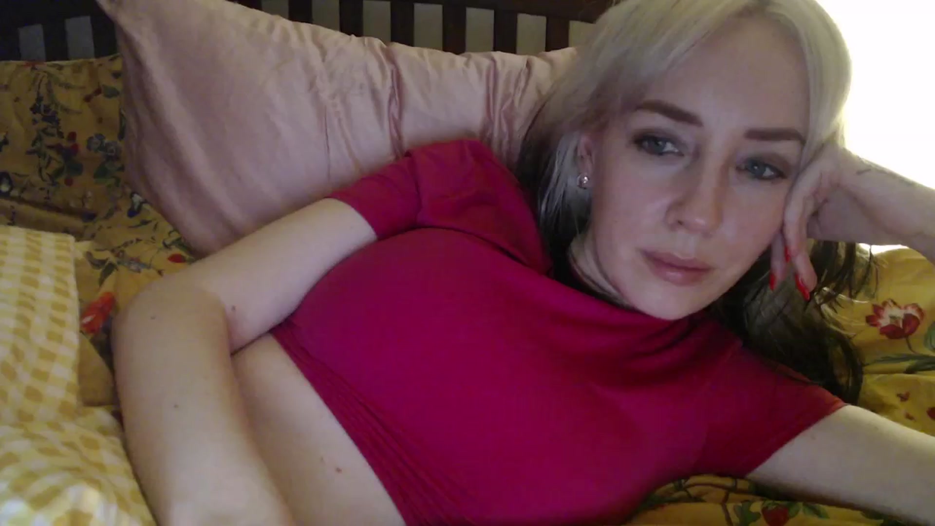 Gallery image thumbnail from NahlaHoney's myfreecams stream on, 03/12/2025, 05:04 image 13 of 20