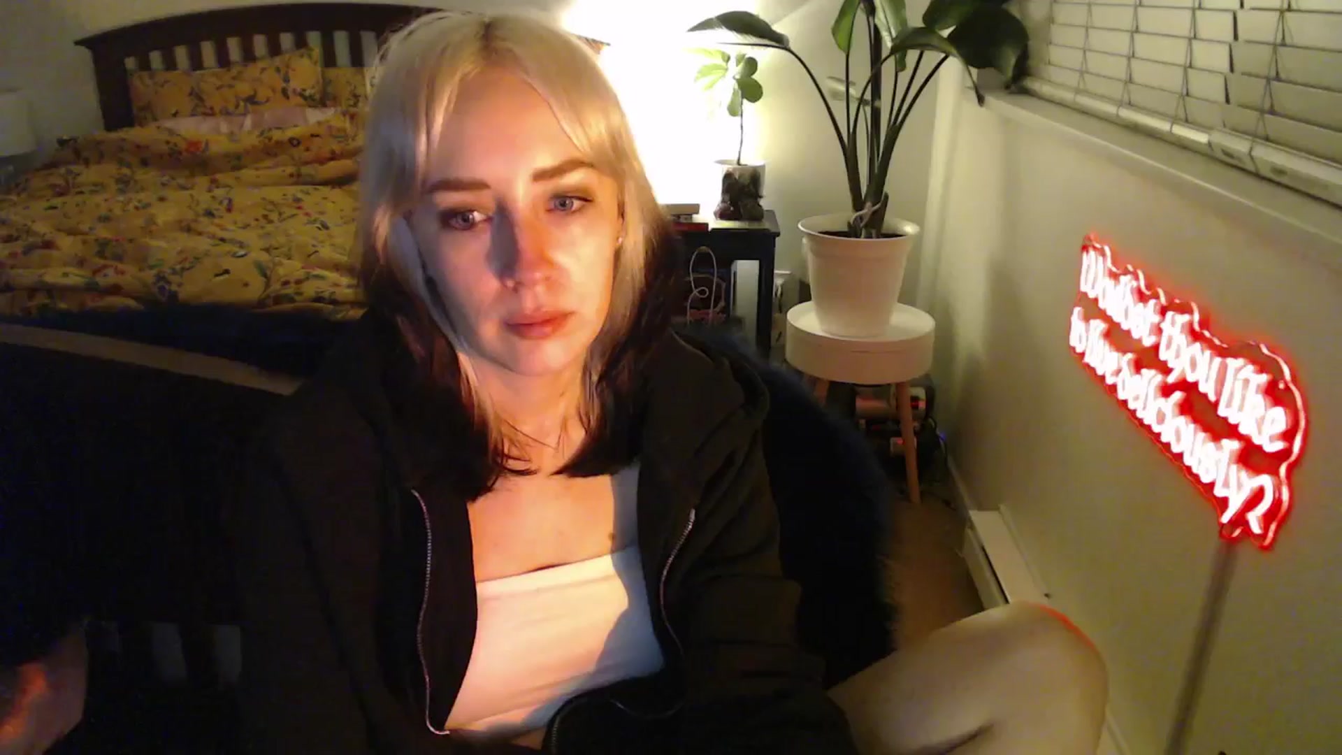 Gallery image thumbnail from NahlaHoney's myfreecams stream on, 03/13/2025, 04:32 image 2 of 20