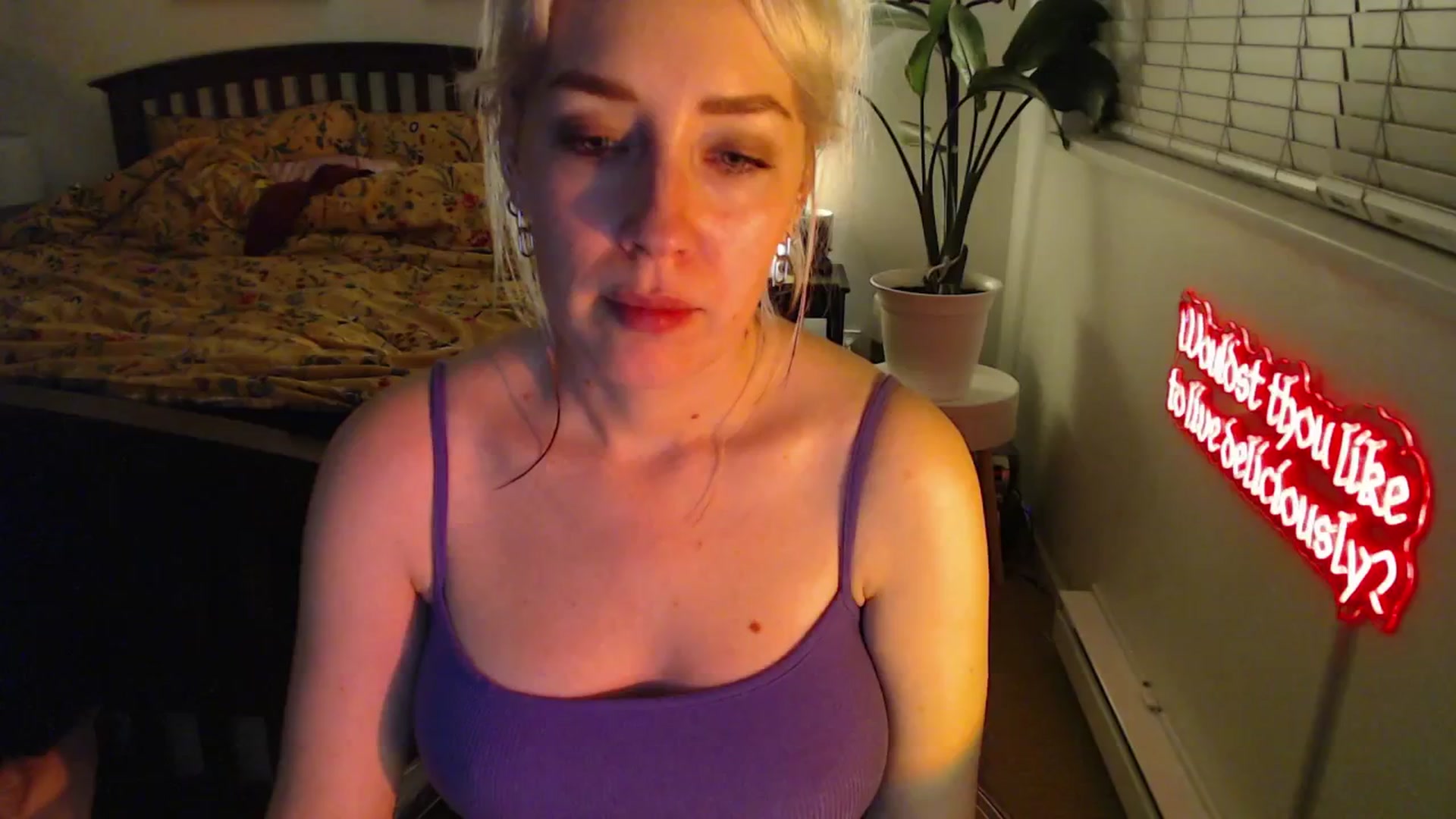 Gallery image thumbnail from NahlaHoney's myfreecams stream on, 03/15/2025, 03:46 image 20 of 20