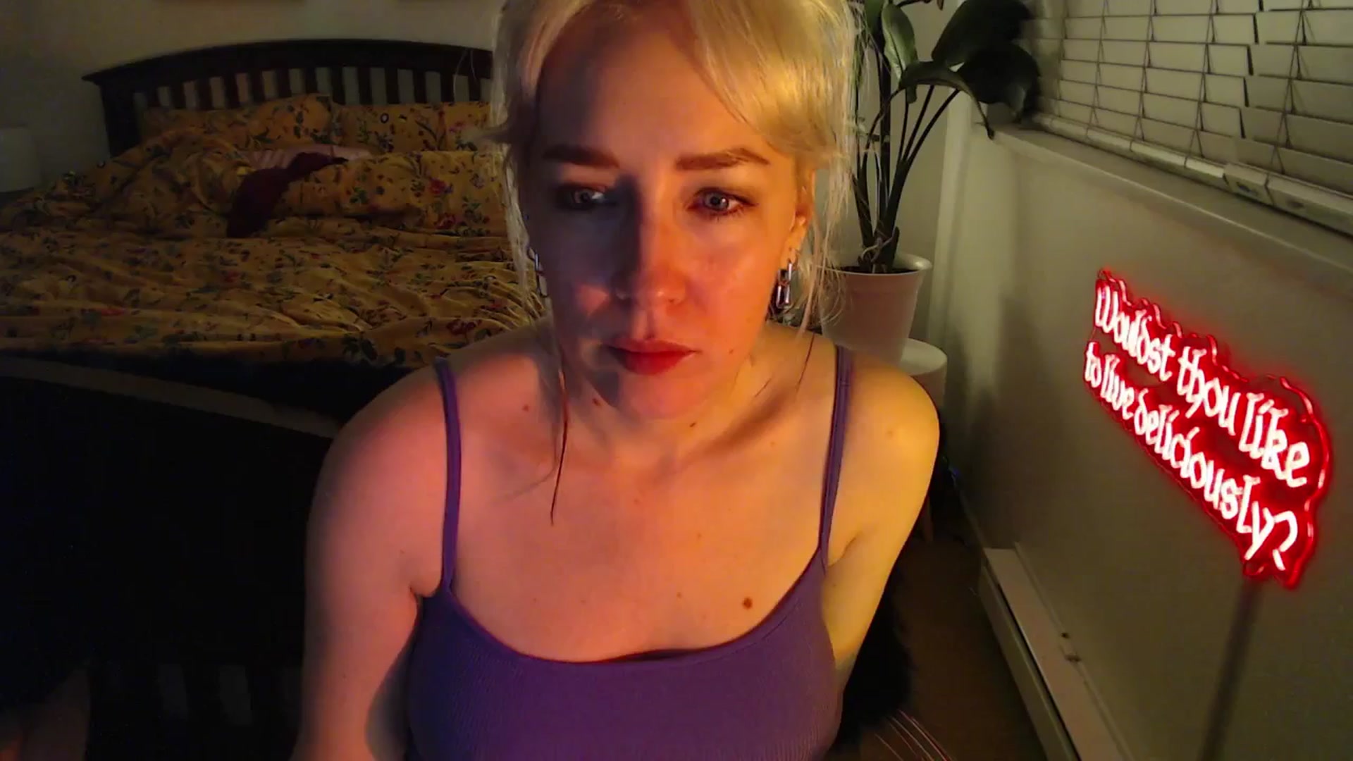Gallery image thumbnail from NahlaHoney's myfreecams stream on, 03/15/2025, 03:46 image 14 of 20