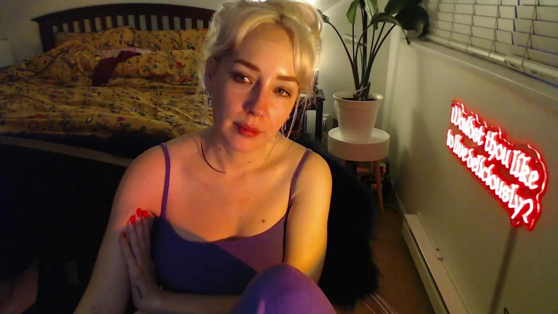Gallery image thumbnail from NahlaHoney's myfreecams stream on, 03/15/2025, 03:46 image 6 of 20