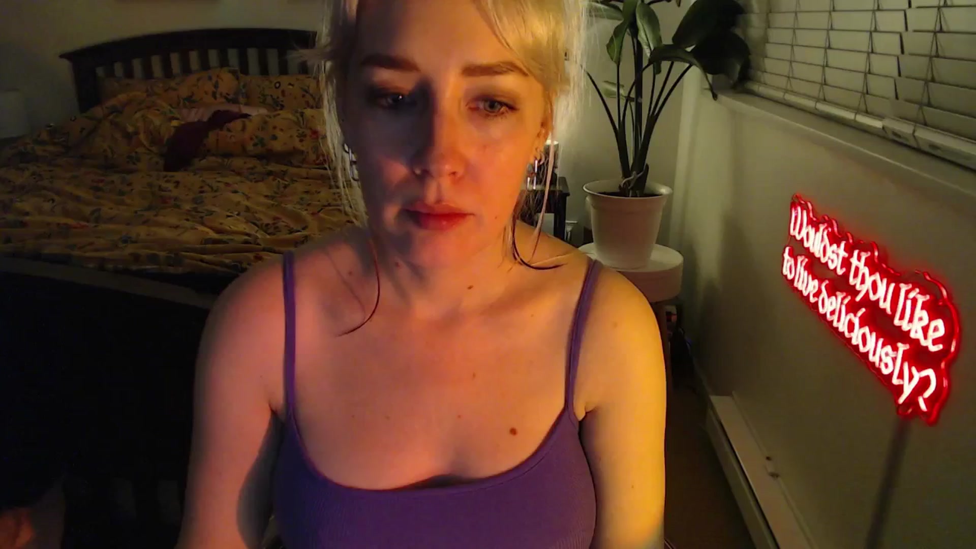 Gallery image thumbnail from NahlaHoney's myfreecams stream on, 03/15/2025, 03:46 image 17 of 20