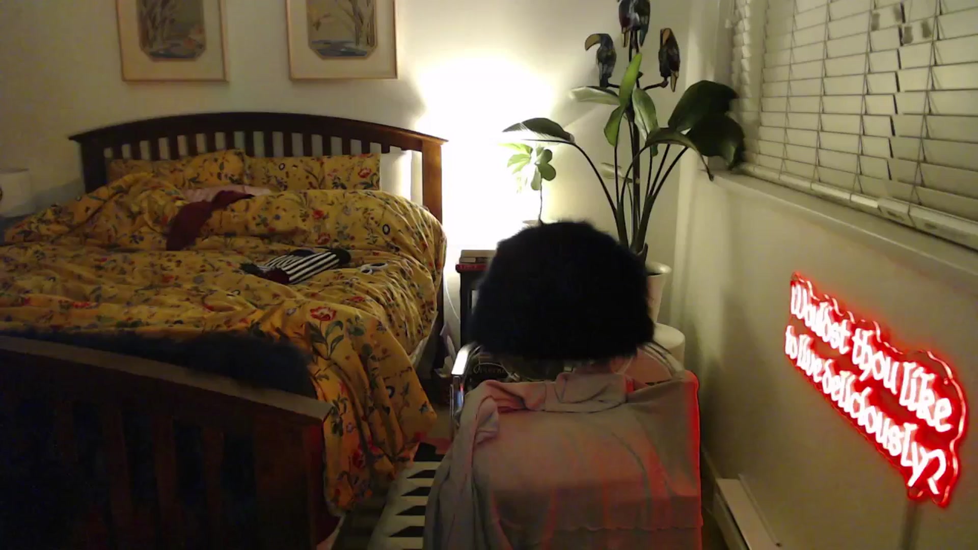 Gallery image thumbnail from NahlaHoney's myfreecams stream on, 03/15/2025, 03:46 image 12 of 20