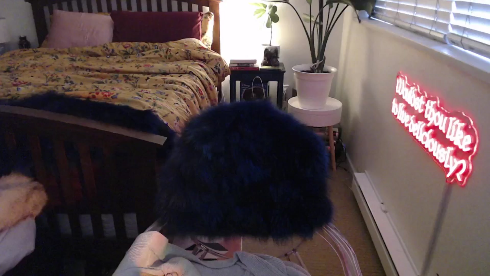 Gallery image thumbnail from NahlaHoney's myfreecams stream on, 03/18/2025, 02:49 image 6 of 20