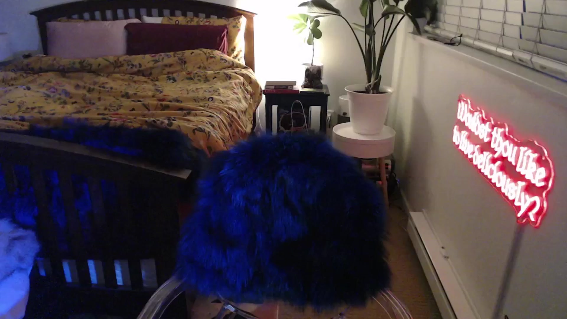 Gallery image thumbnail from NahlaHoney's myfreecams stream on, 03/19/2025, 03:03 image 17 of 20