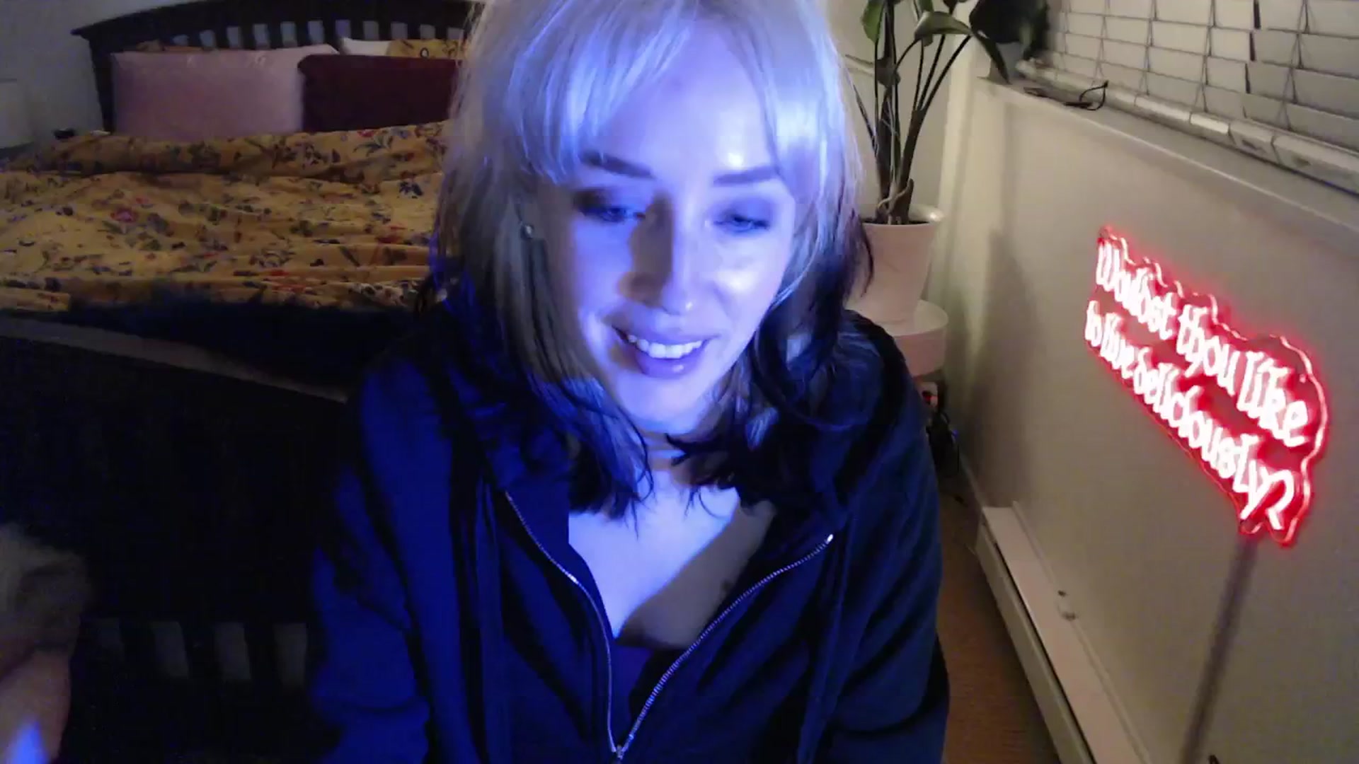 Gallery image thumbnail from NahlaHoney's myfreecams stream on, 03/19/2025, 03:03 image 18 of 20