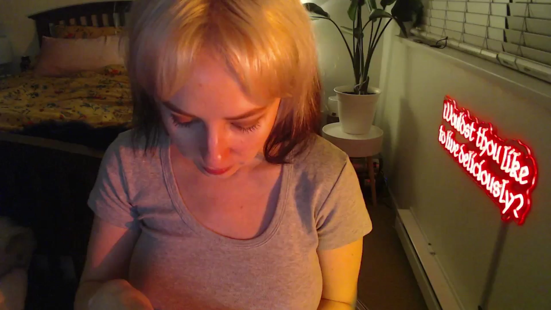 Gallery image thumbnail from NahlaHoney's myfreecams stream on, 03/20/2025, 03:04 image 20 of 20