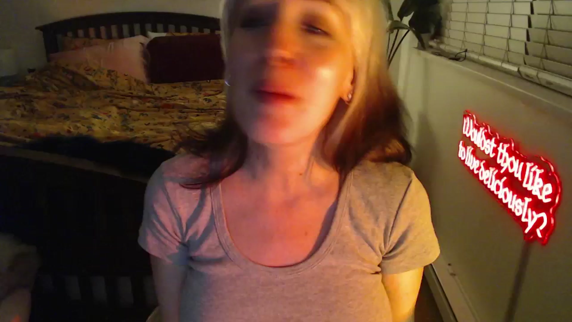 Gallery image thumbnail from NahlaHoney's myfreecams stream on, 03/20/2025, 04:24 image 19 of 20
