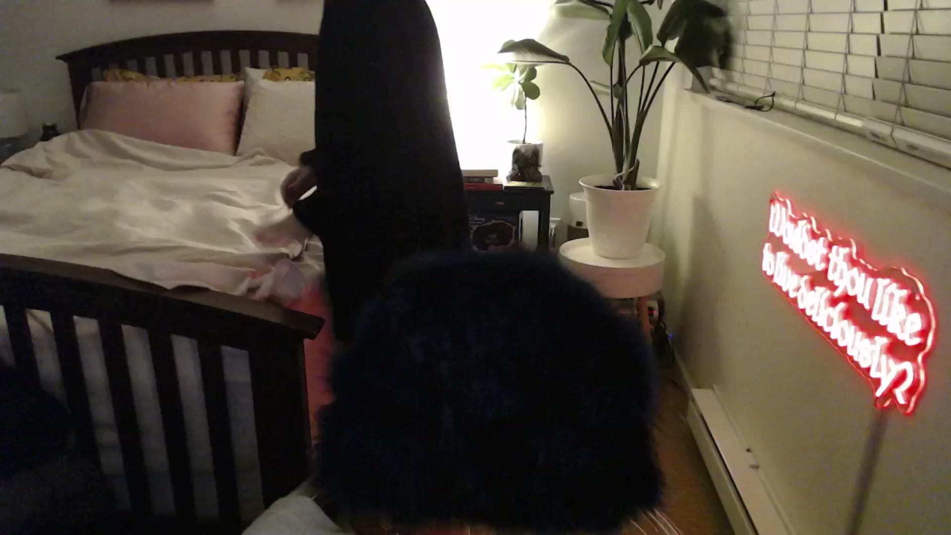 Gallery image thumbnail from NahlaHoney's myfreecams stream on, 03/27/2025, 03:30 image 17 of 20