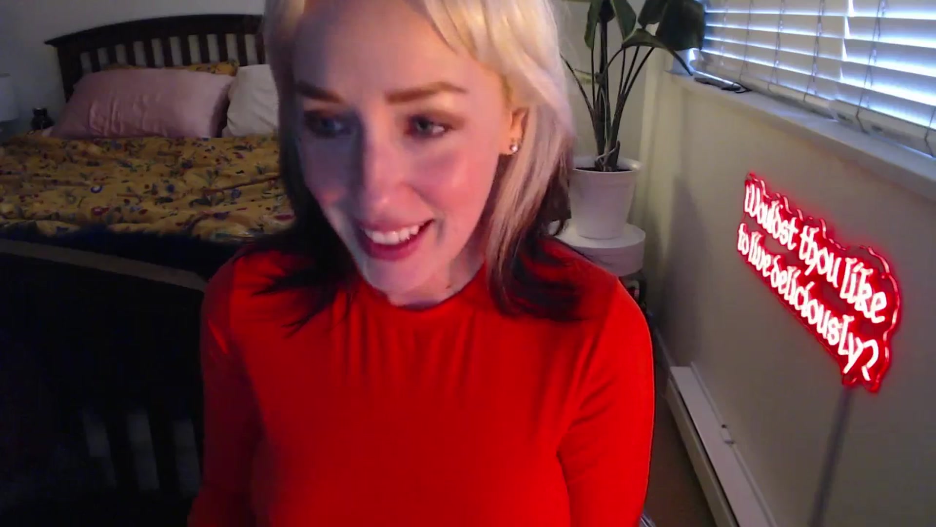 Gallery image thumbnail from NahlaHoney's myfreecams stream on, 04/02/2025, 03:59 image 4 of 20