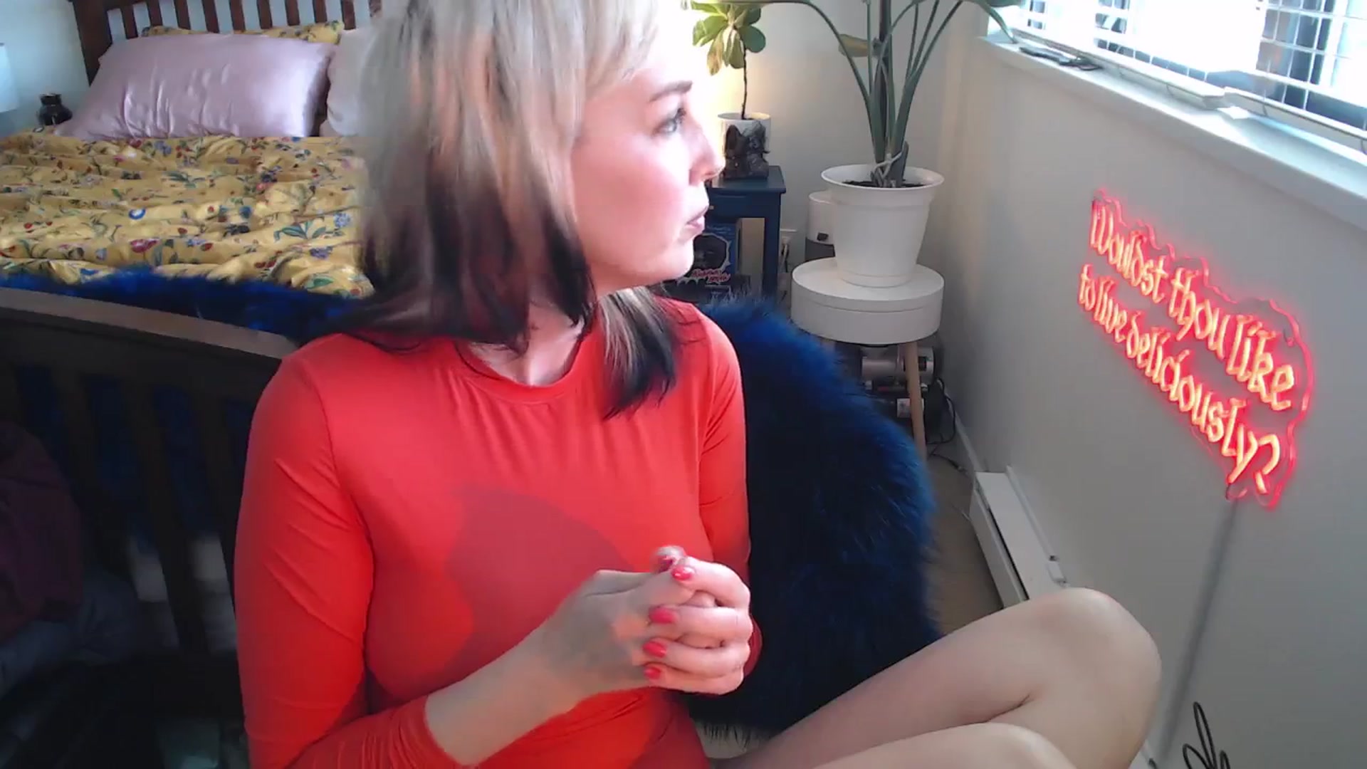 Gallery image thumbnail from NahlaHoney's myfreecams stream on, 04/02/2025, 03:59 image 2 of 20