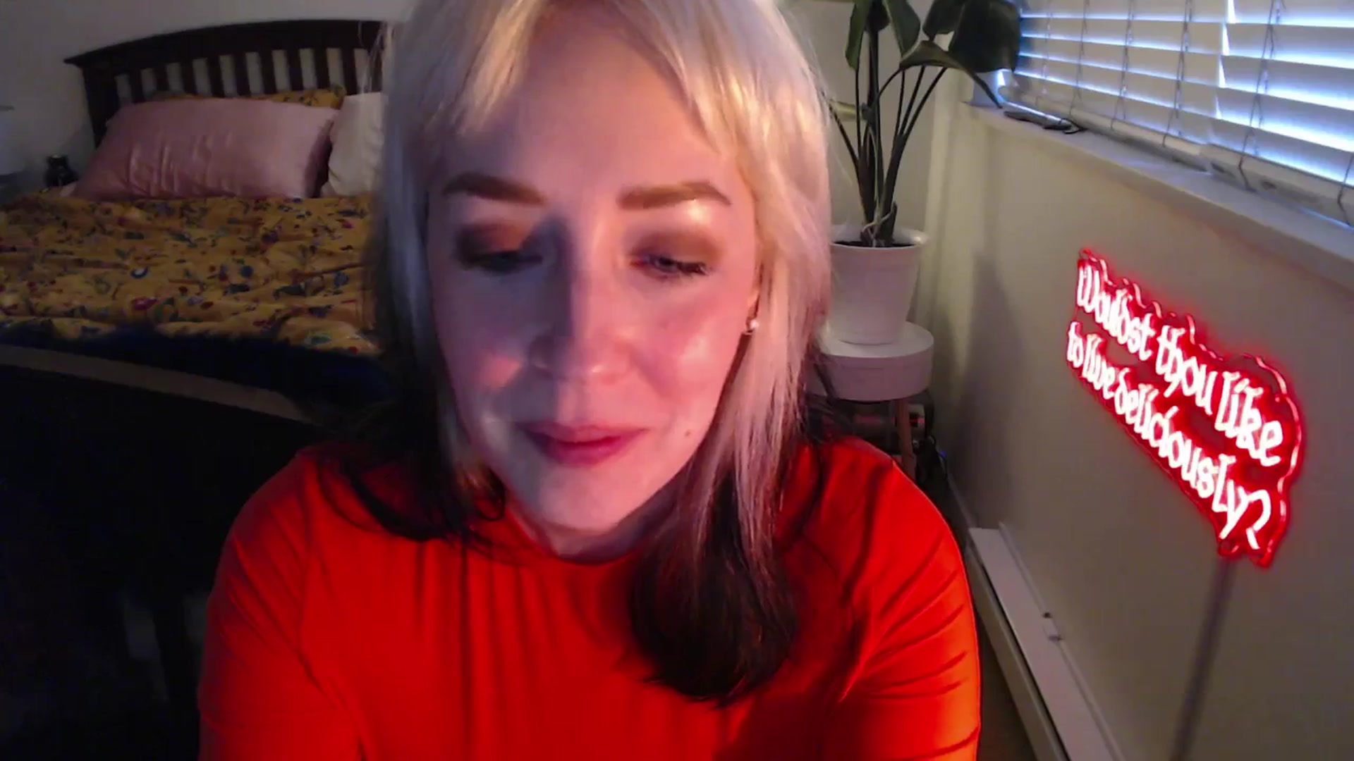 Gallery image thumbnail from NahlaHoney's myfreecams stream on, 04/02/2025, 03:59 image 6 of 20