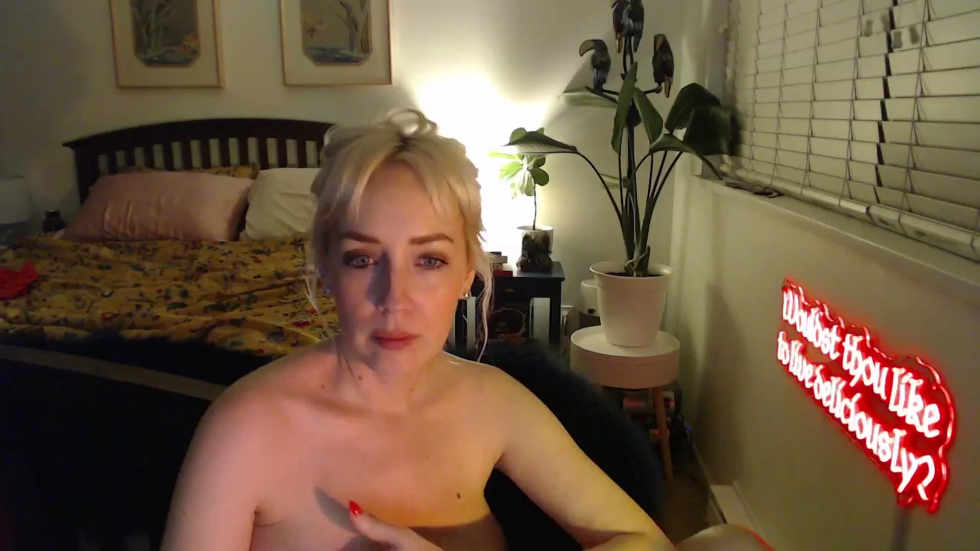 Gallery image thumbnail from NahlaHoney's myfreecams stream on, 04/02/2025, 05:31 image 12 of 20