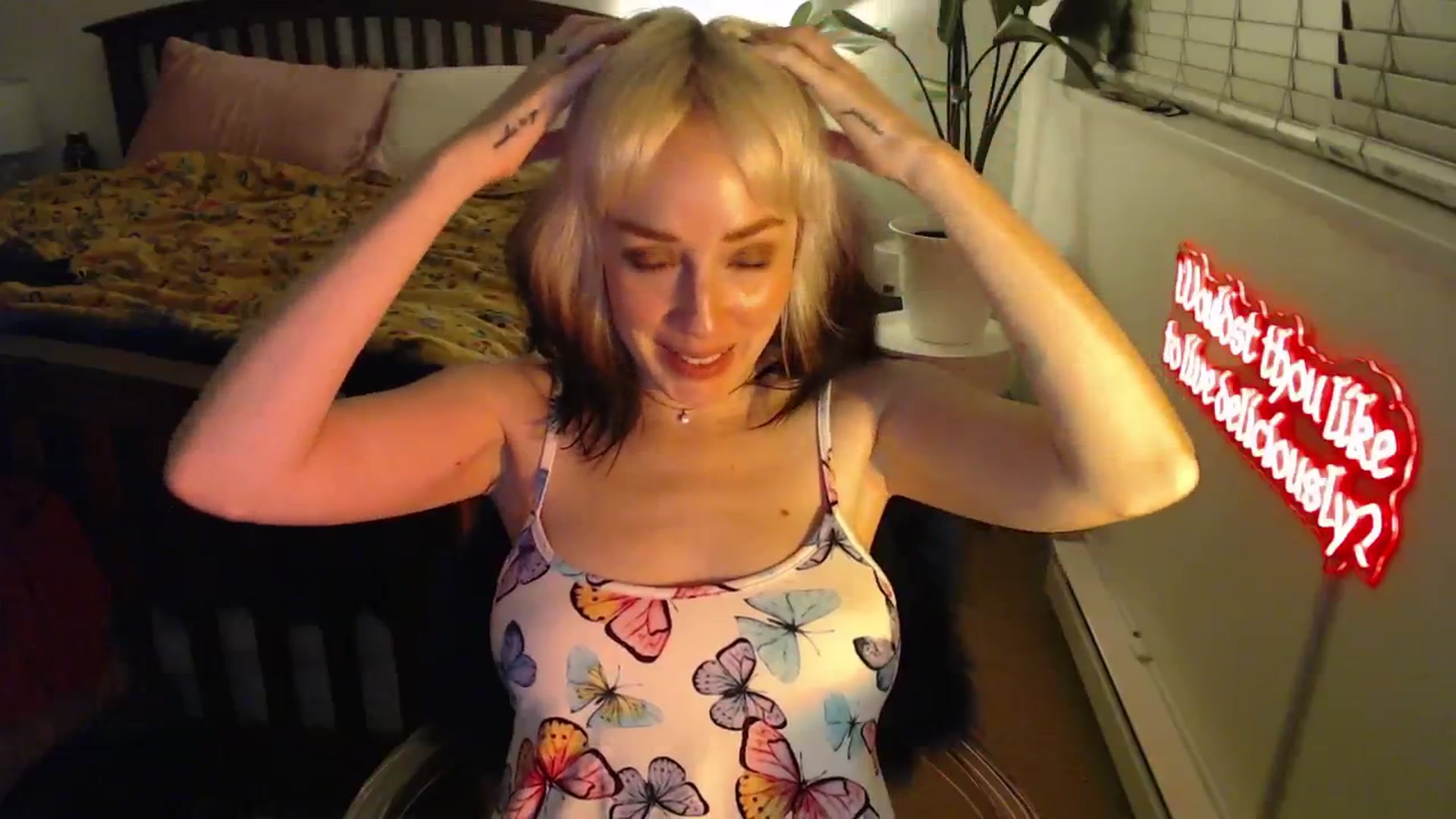 Gallery image thumbnail from NahlaHoney's myfreecams stream on, 04/04/2025, 04:53 image 2 of 20
