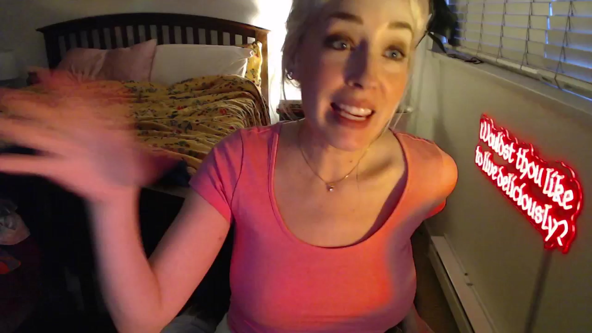 Gallery image thumbnail from NahlaHoney's myfreecams stream on, 04/08/2025, 04:53 image 9 of 20