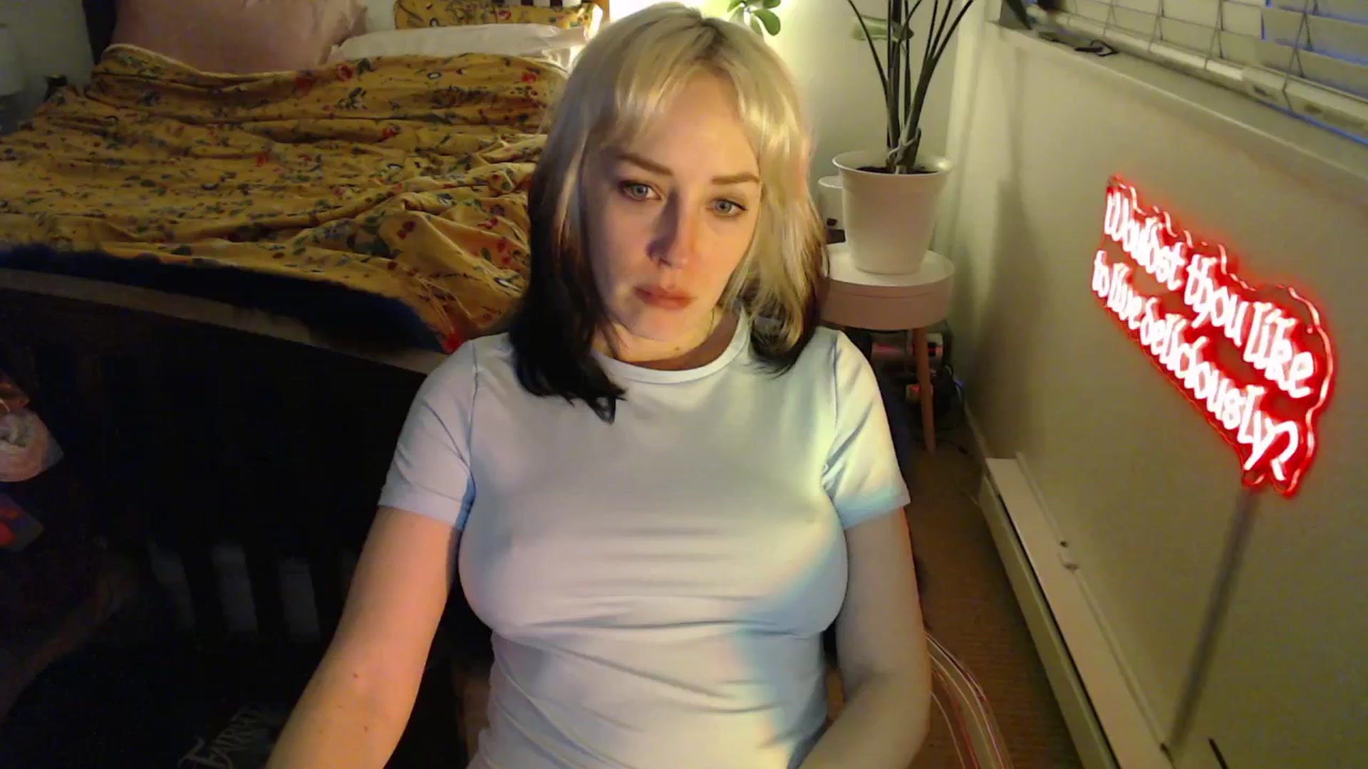 Gallery image thumbnail from NahlaHoney's myfreecams stream on, 04/10/2025, 03:11 image 20 of 20