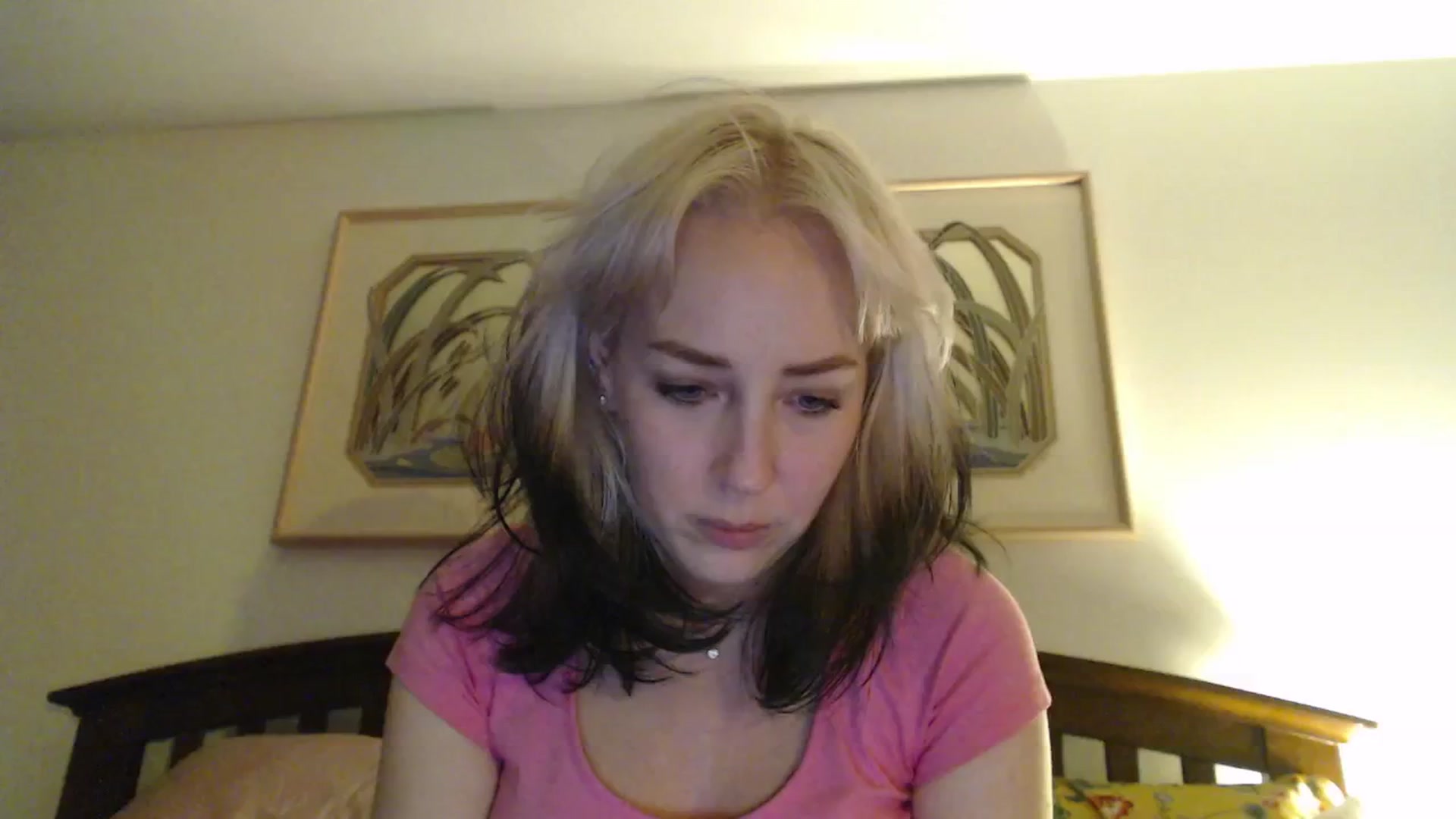 Gallery image thumbnail from NahlaHoney's myfreecams stream on, 04/16/2025, 04:19 image 17 of 20
