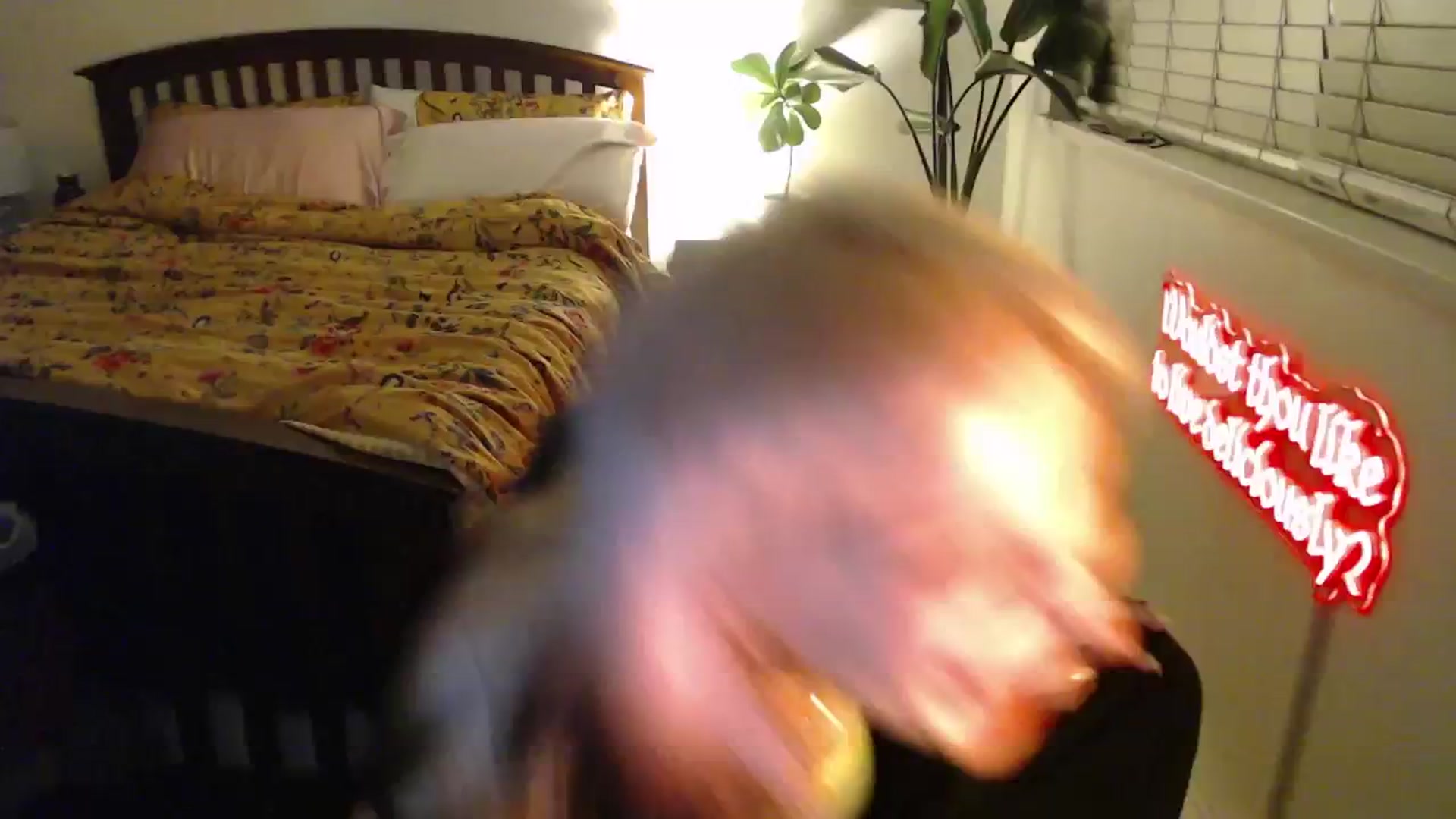 Gallery image thumbnail from NahlaHoney's myfreecams stream on, 04/17/2025, 05:05 image 14 of 20