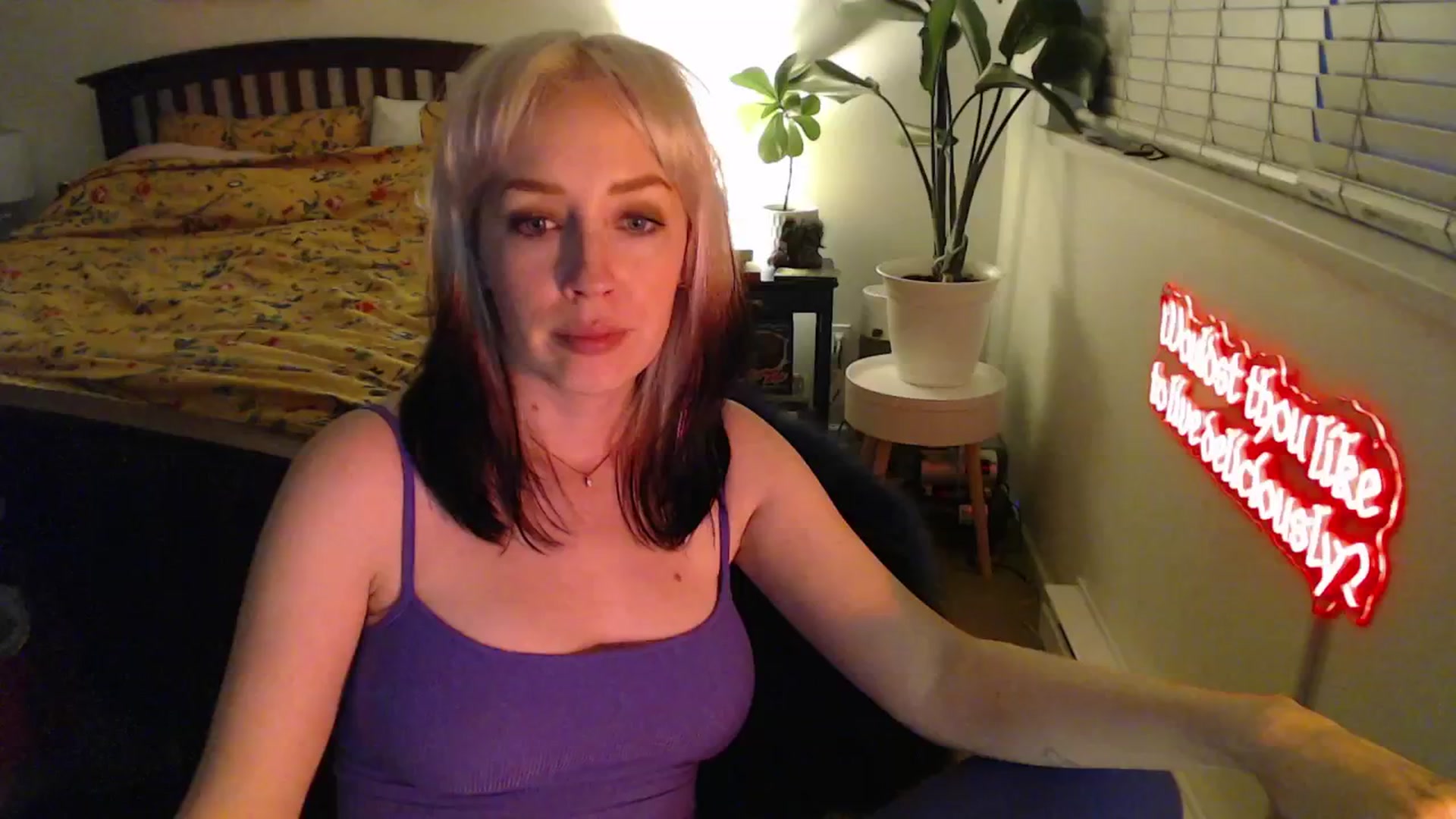 Gallery image thumbnail from NahlaHoney's myfreecams stream on, 04/21/2025, 04:50 image 14 of 20