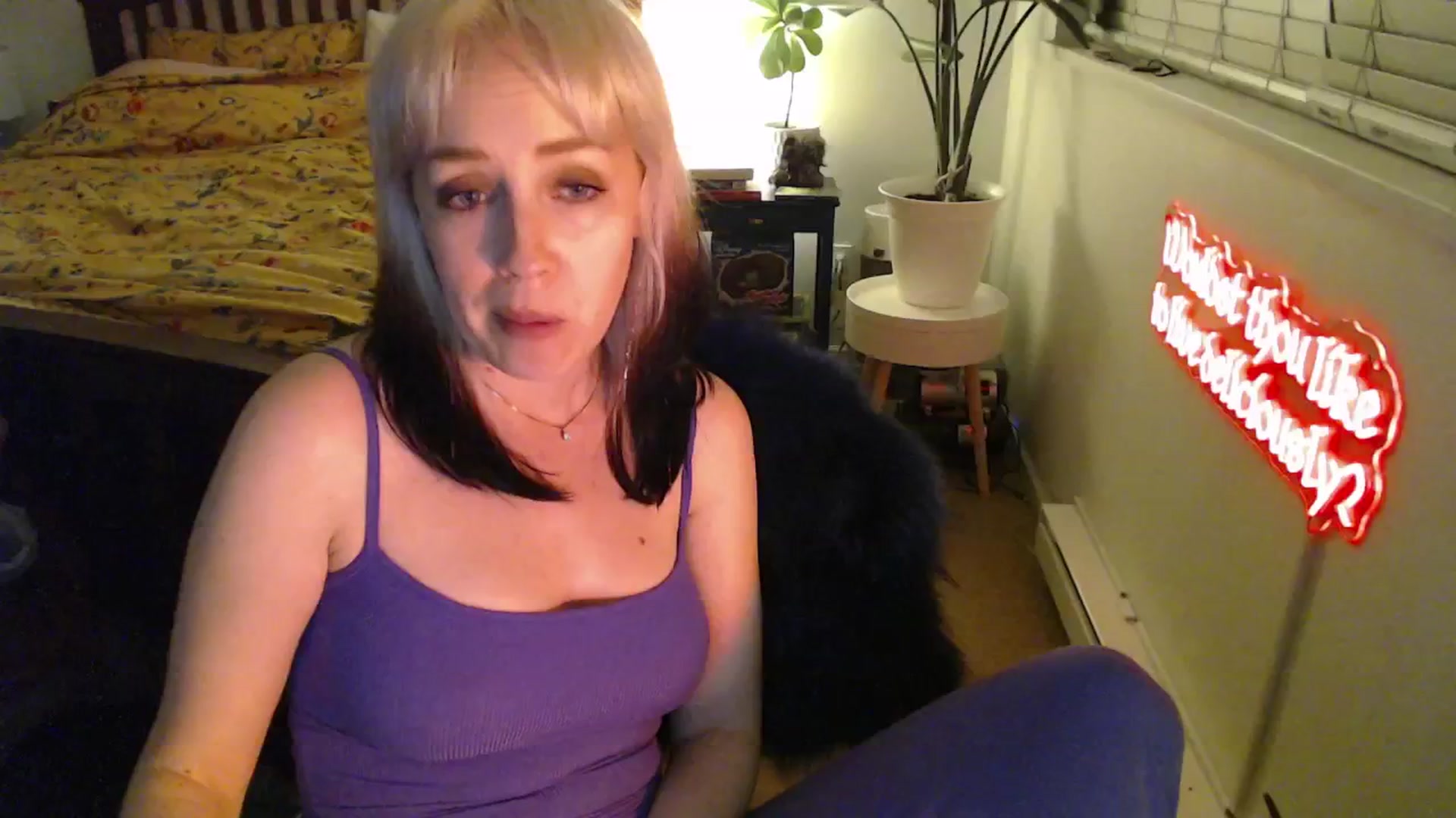 Gallery image thumbnail from NahlaHoney's myfreecams stream on, 04/21/2025, 04:50 image 17 of 20