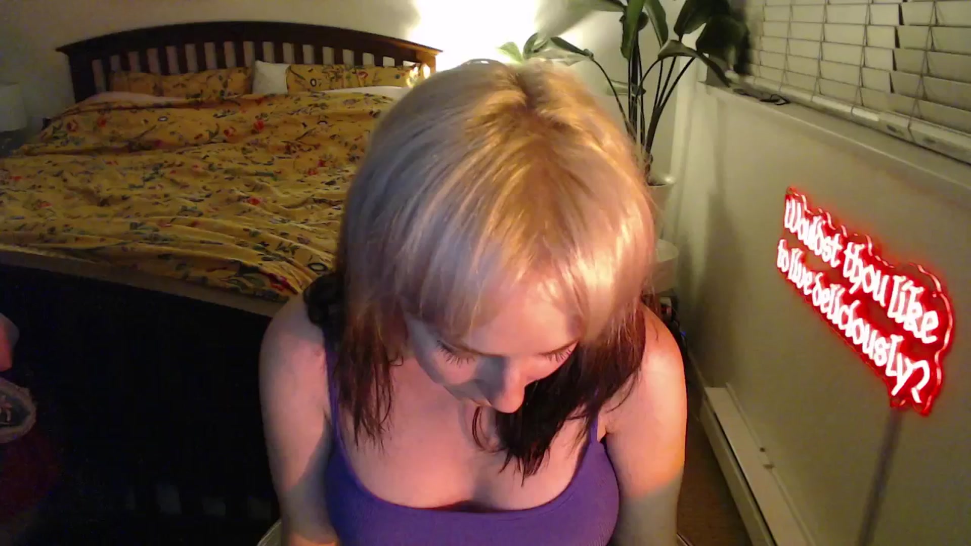 Gallery image thumbnail from NahlaHoney's myfreecams stream on, 04/21/2025, 04:50 image 19 of 20