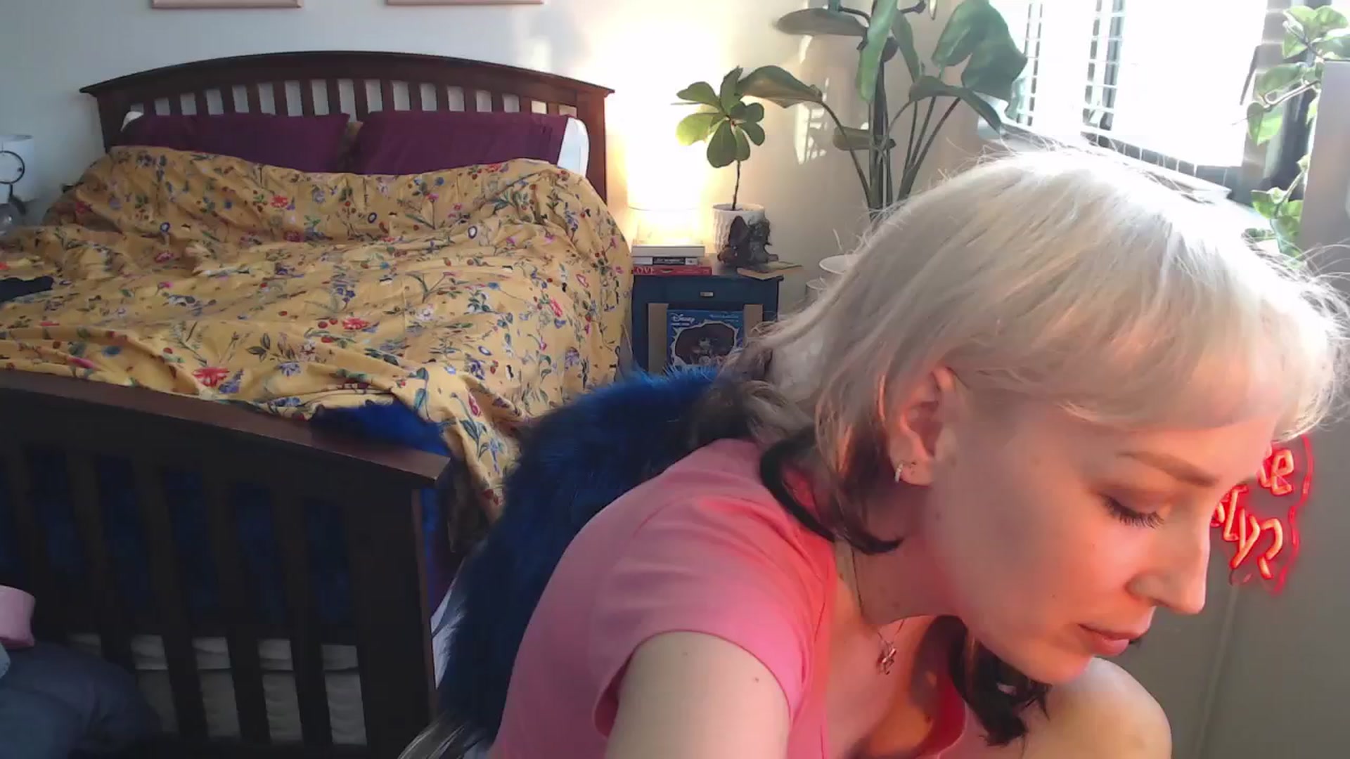 Gallery image thumbnail from NahlaHoney's myfreecams stream on, 04/28/2025, 04:05 image 3 of 20