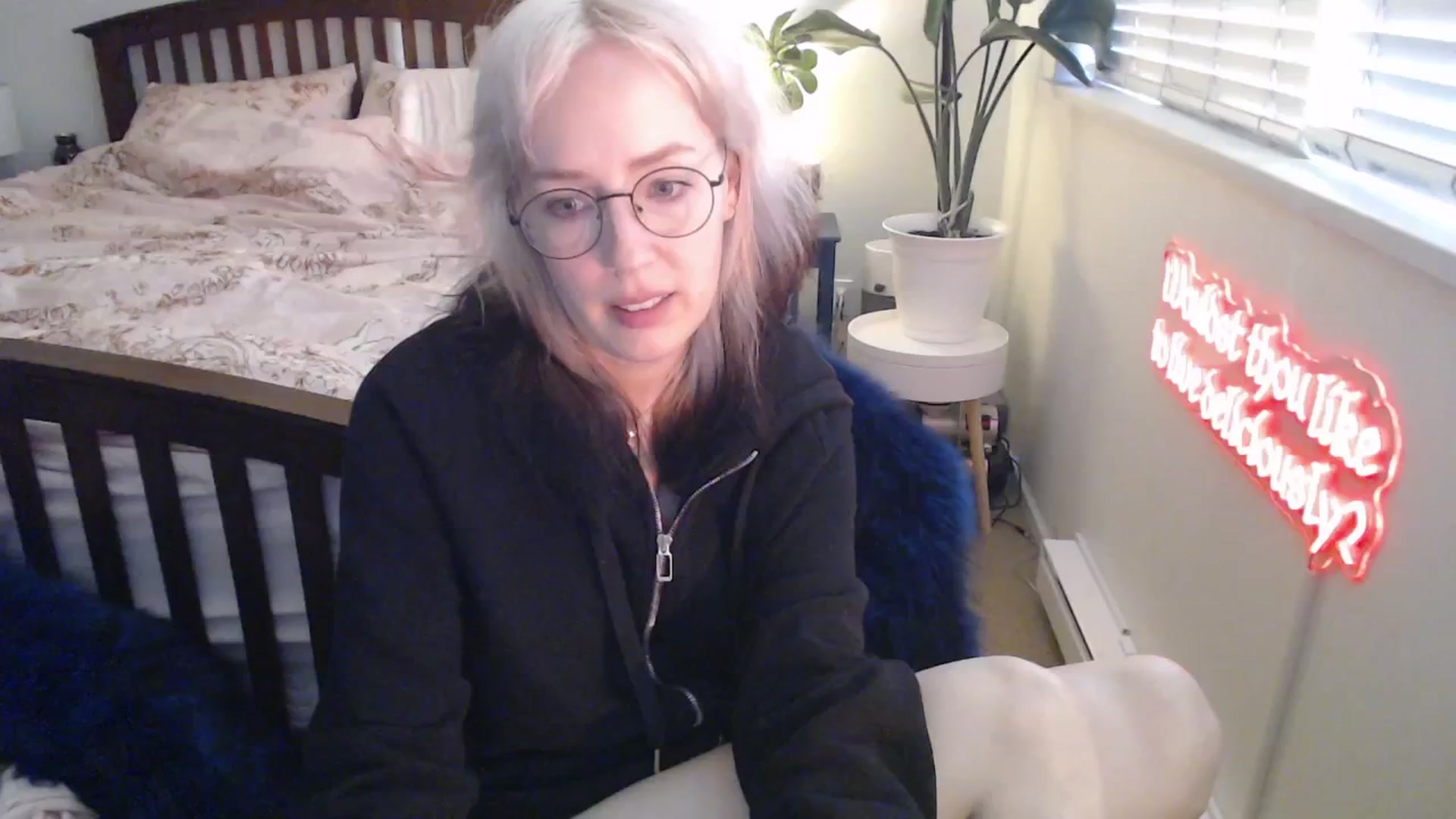 Gallery image thumbnail from NahlaHoney's myfreecams stream on, 05/19/2025, 03:30 image 7 of 20