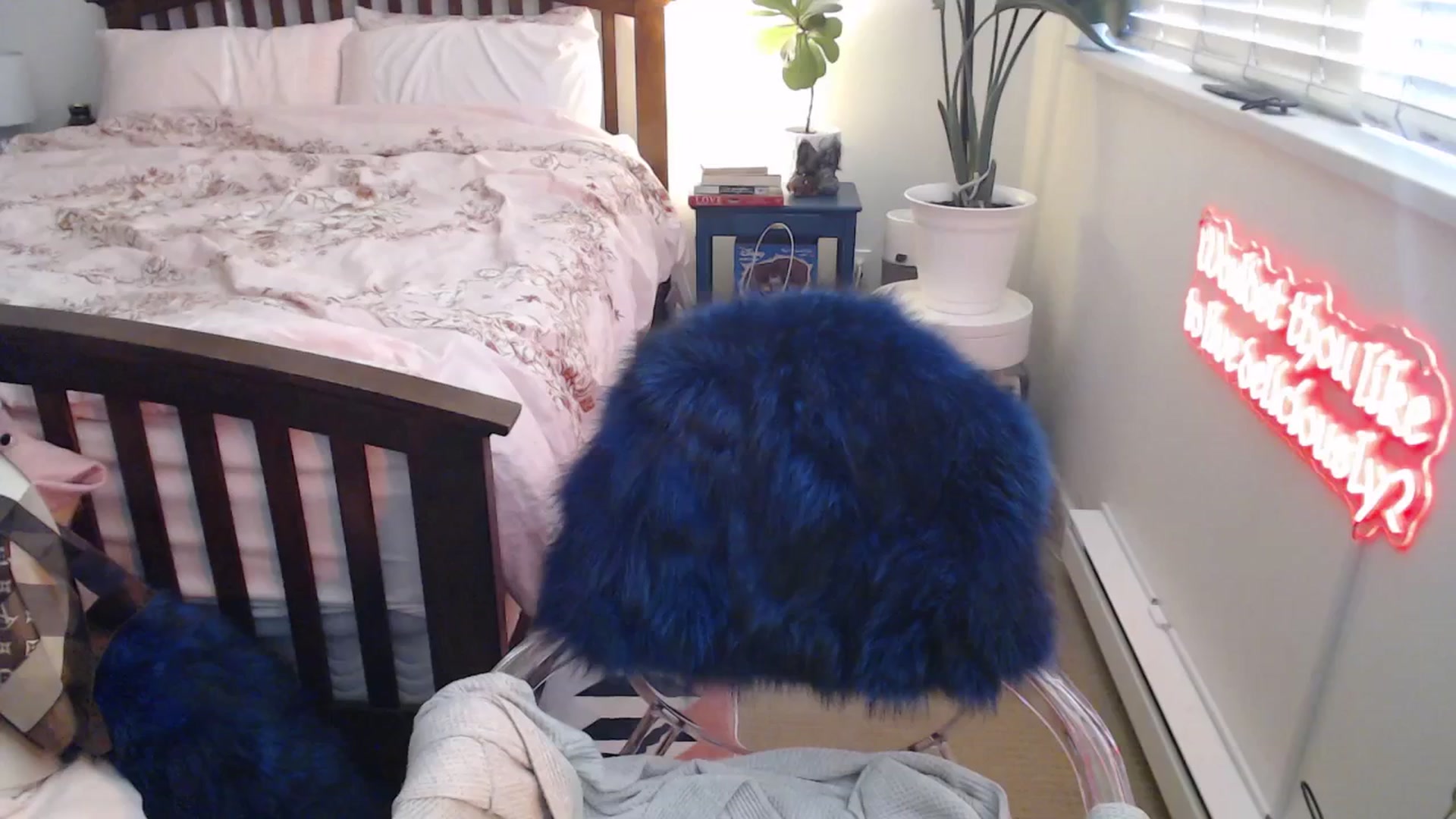 Gallery image thumbnail from NahlaHoney's myfreecams stream on, 06/02/2025, 04:53 image 11 of 20