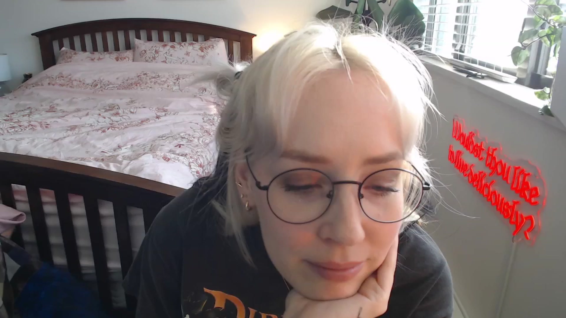 Gallery image thumbnail from NahlaHoney's myfreecams stream on, 06/03/2025, 03:09 image 15 of 20