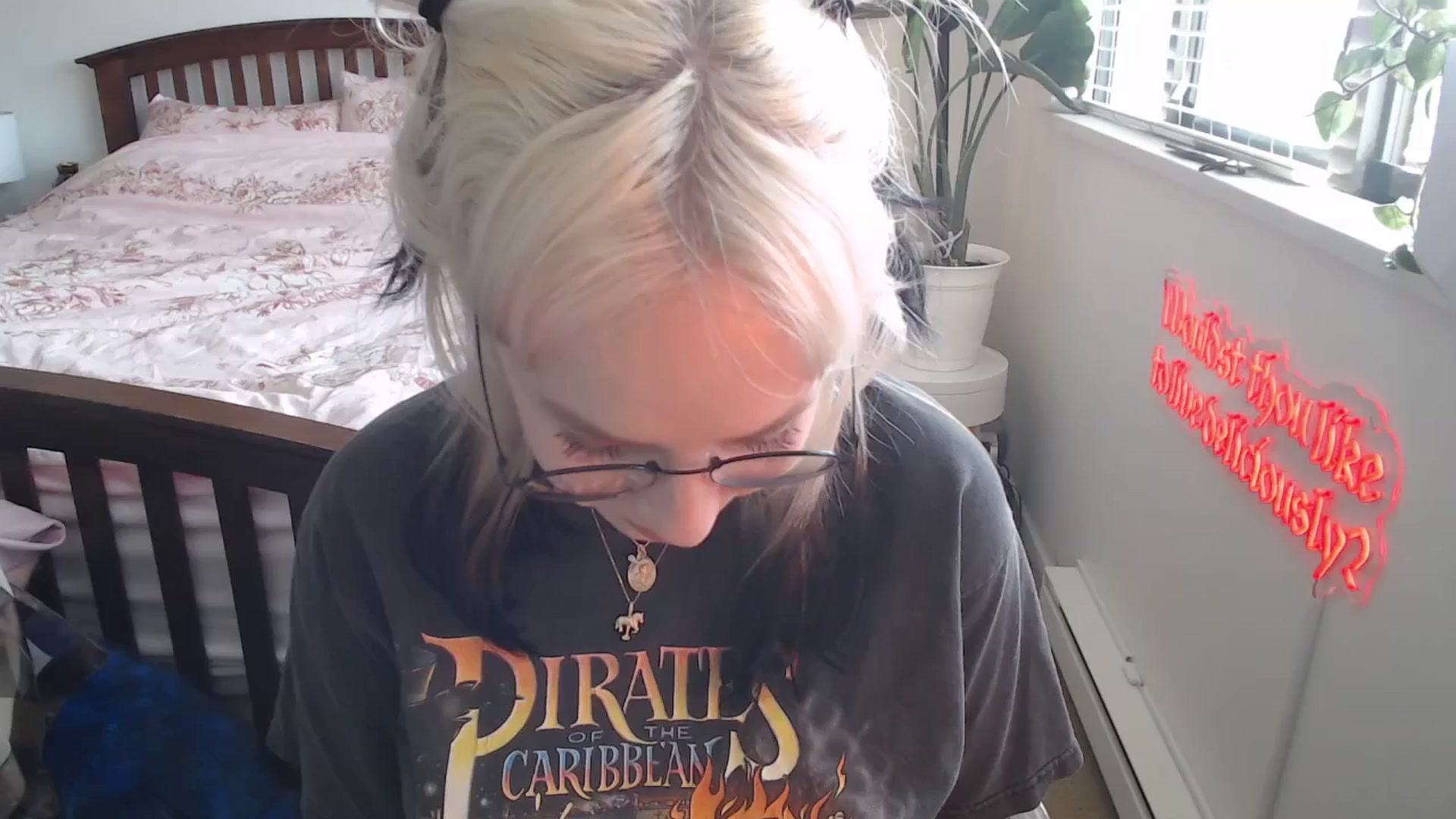 Gallery image thumbnail from NahlaHoney's myfreecams stream on, 06/03/2025, 03:09 image 6 of 20