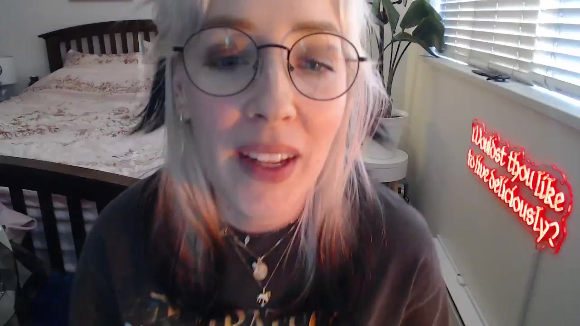 Gallery image thumbnail from NahlaHoney's myfreecams stream on, 06/03/2025, 03:09 image 19 of 20